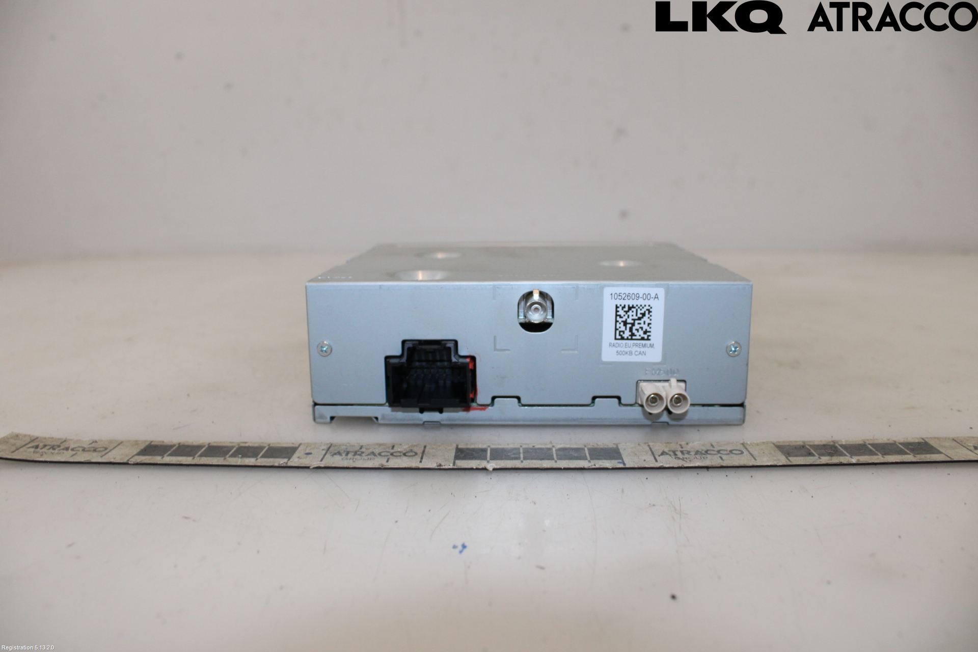 Tesla MODEL X 16- Stereo Radio