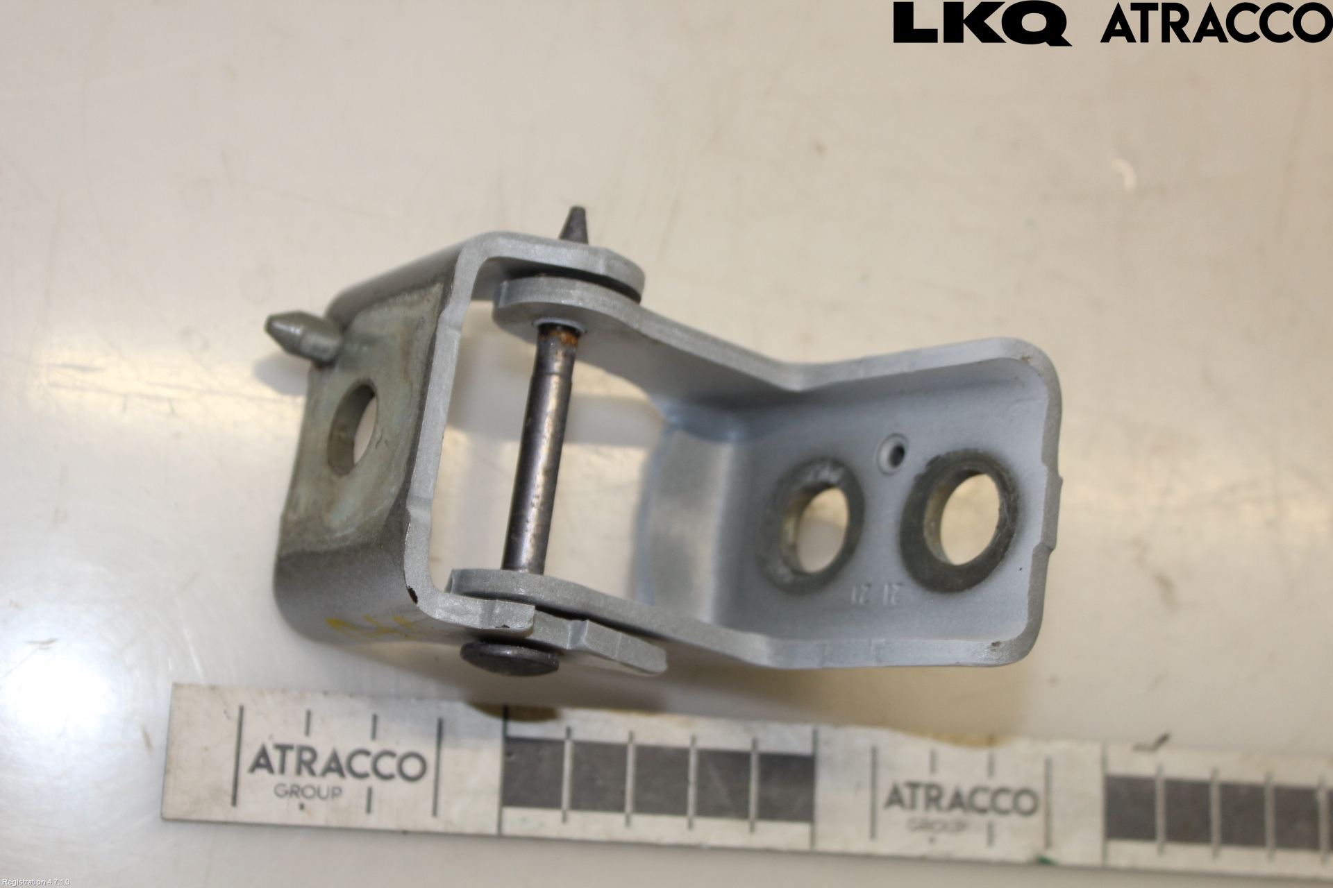 Opel CORSA F, CORSA-E 20- Dørhengsel