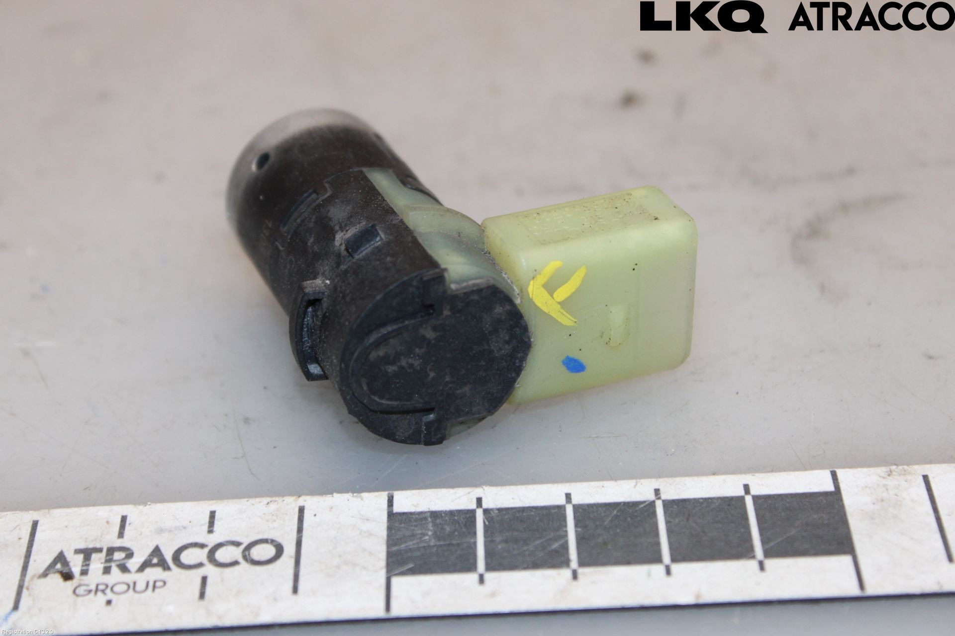 Audi A6/S6     05-11 Sensor Parkering Front