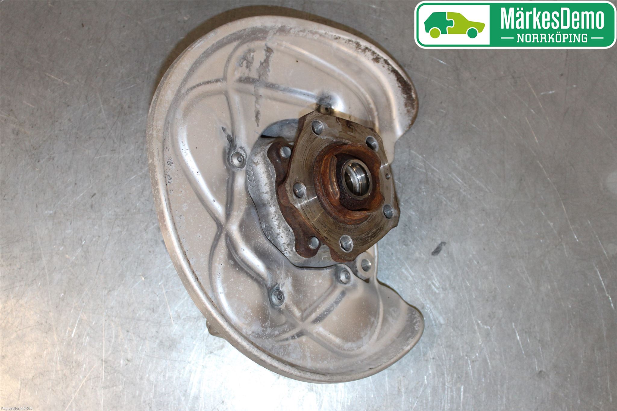 Audi A4/S4 B9 16-19 Spindel Vb