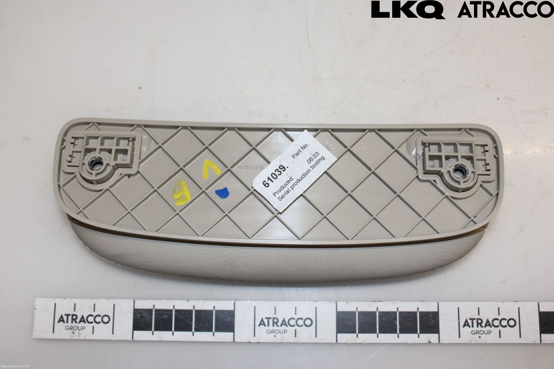 Jaguar XJ X350        03-09 Innrhandtak I Taket