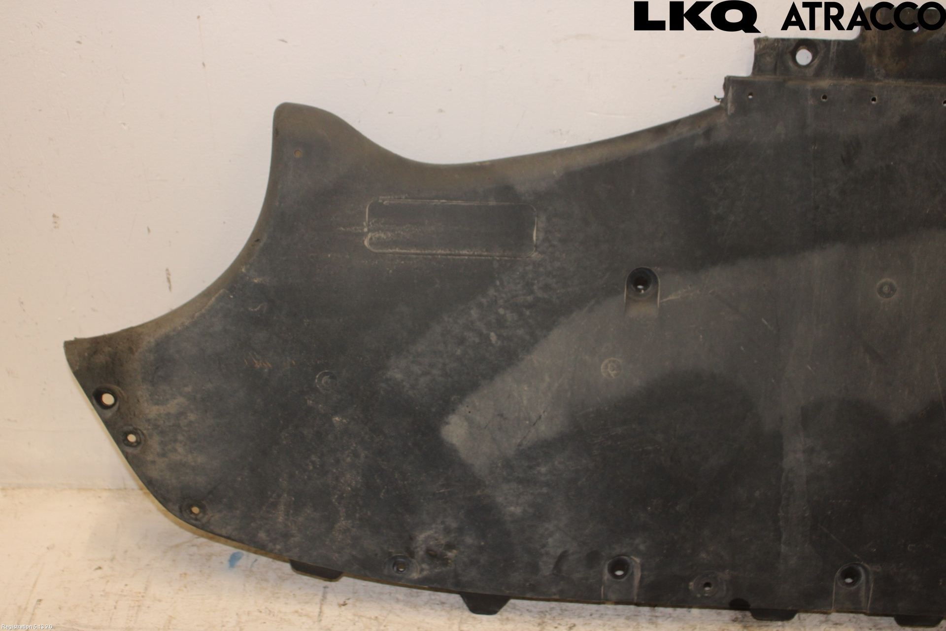 Tesla MODEL Y 21- Bunnplate U Motor-Gear-Dørk