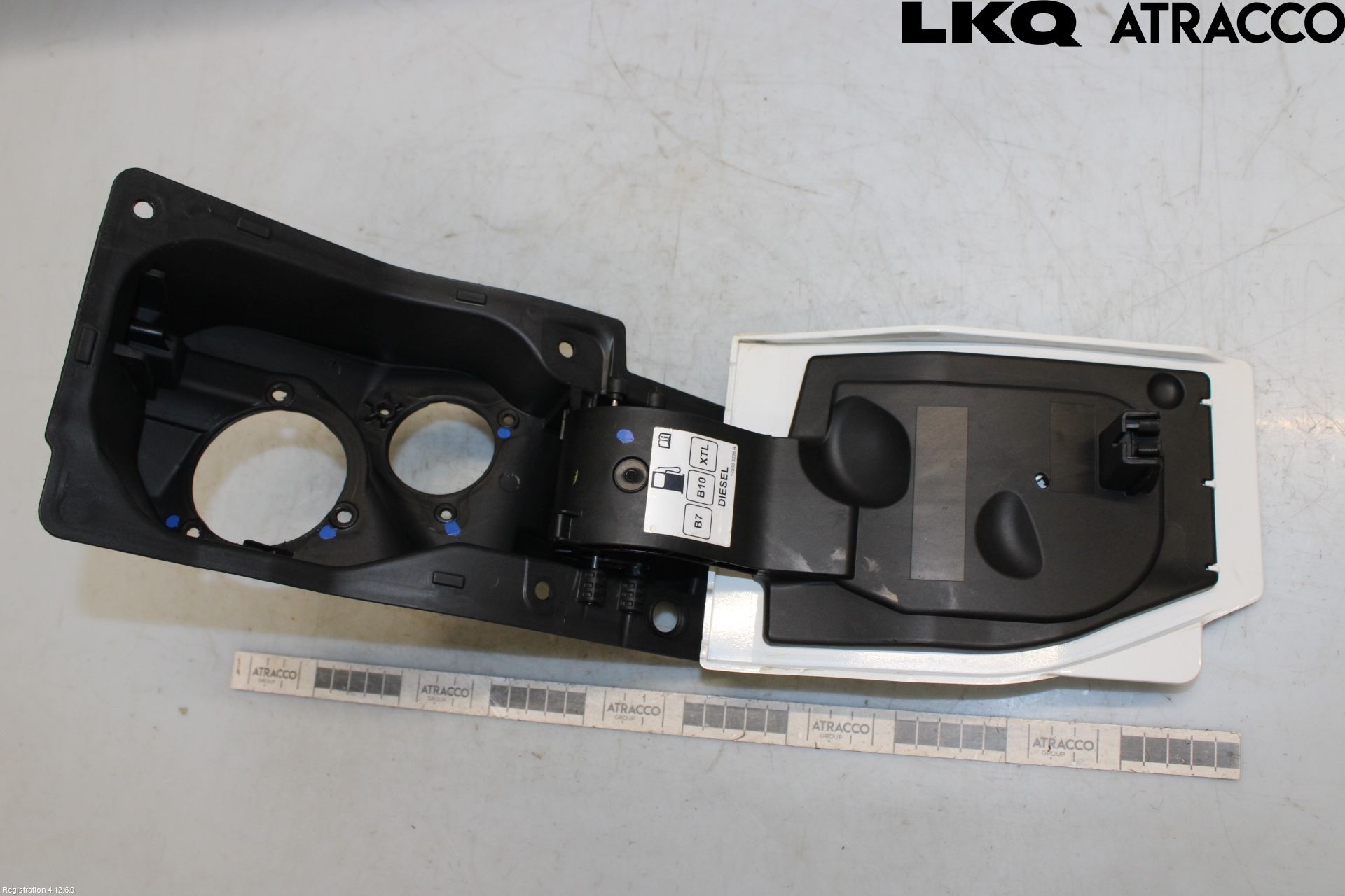 Nissan PRIMASTAR Drivstoff Tankluke