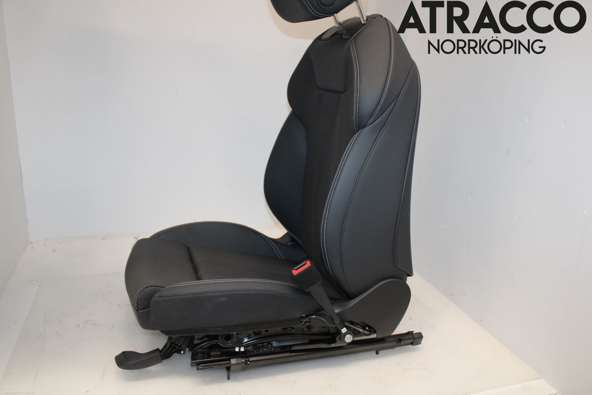 Audi A4/S4 B9 20- Innr Sete Foran Høyre