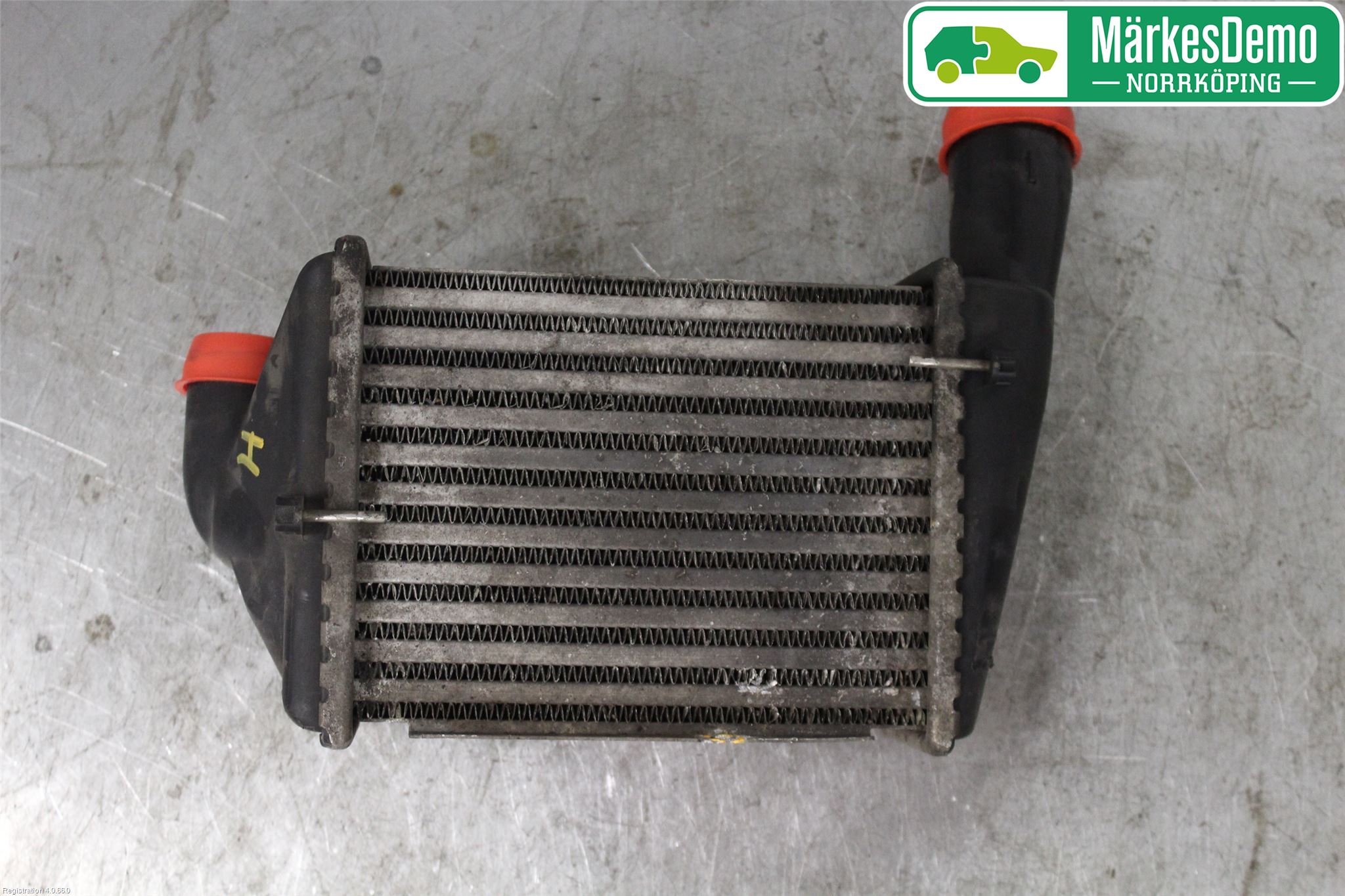 Audi A4/S4 99B-00 Intercooler Radiator