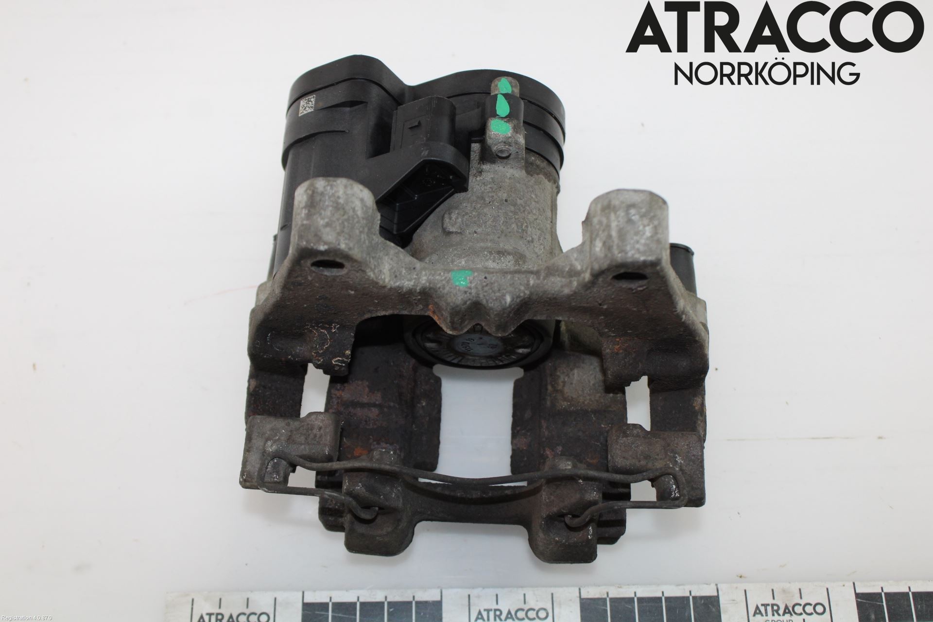 Audi Q3 F3 19- Bremsecaliper Bak Venstre