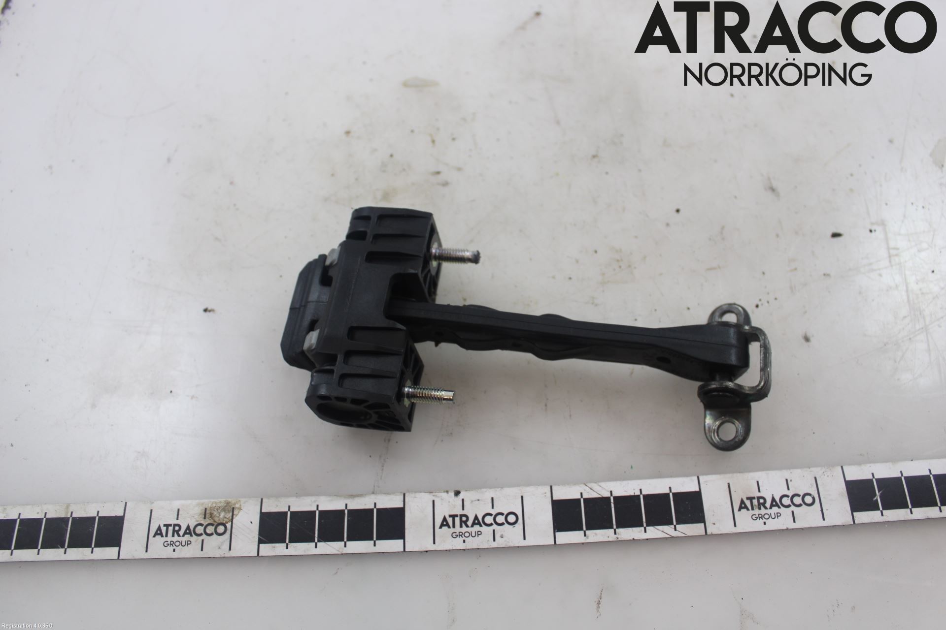 Jaguar XJ X351        10- Dørstopper