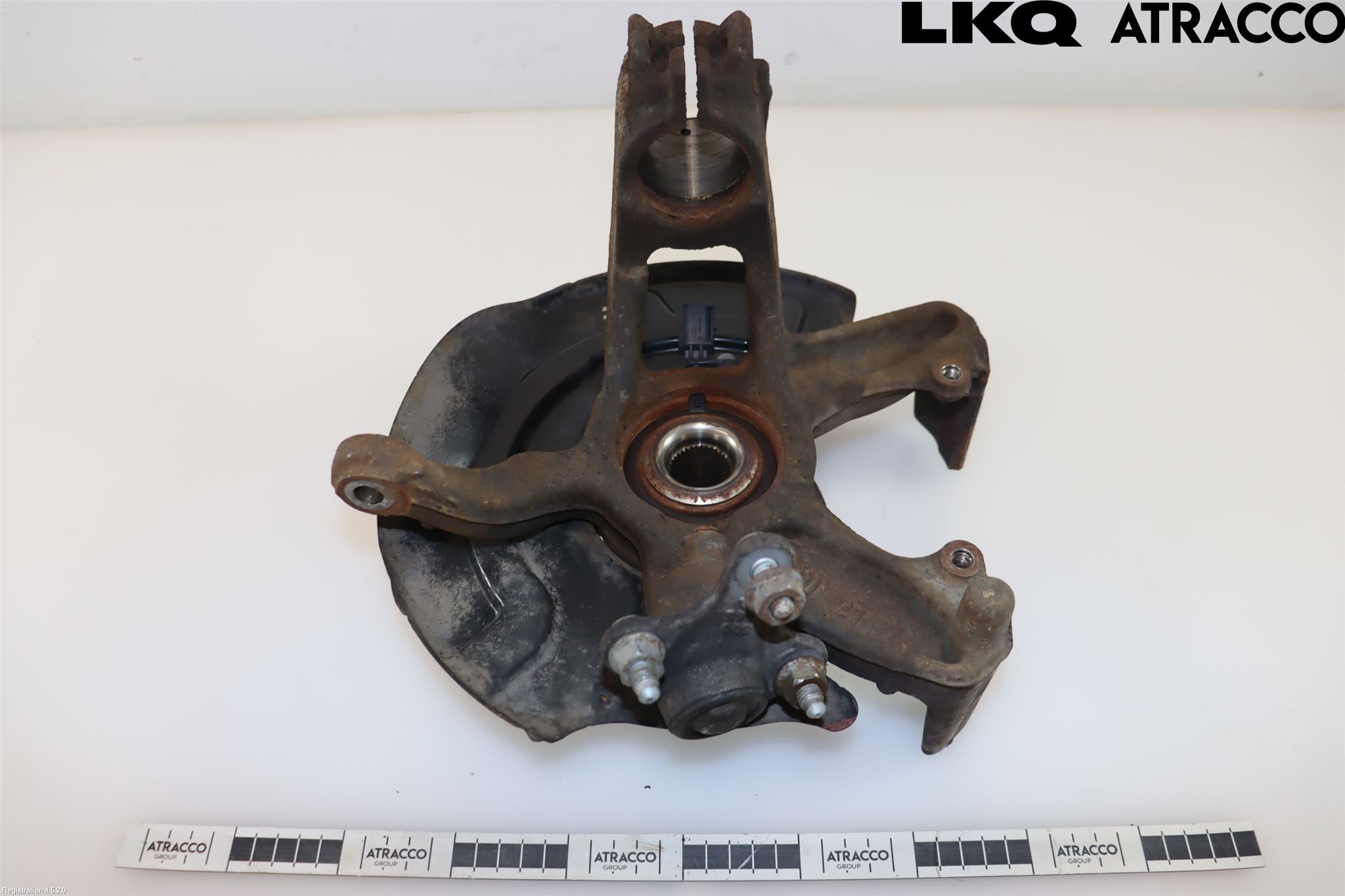 Skoda SCALA 19- Spindel Vf