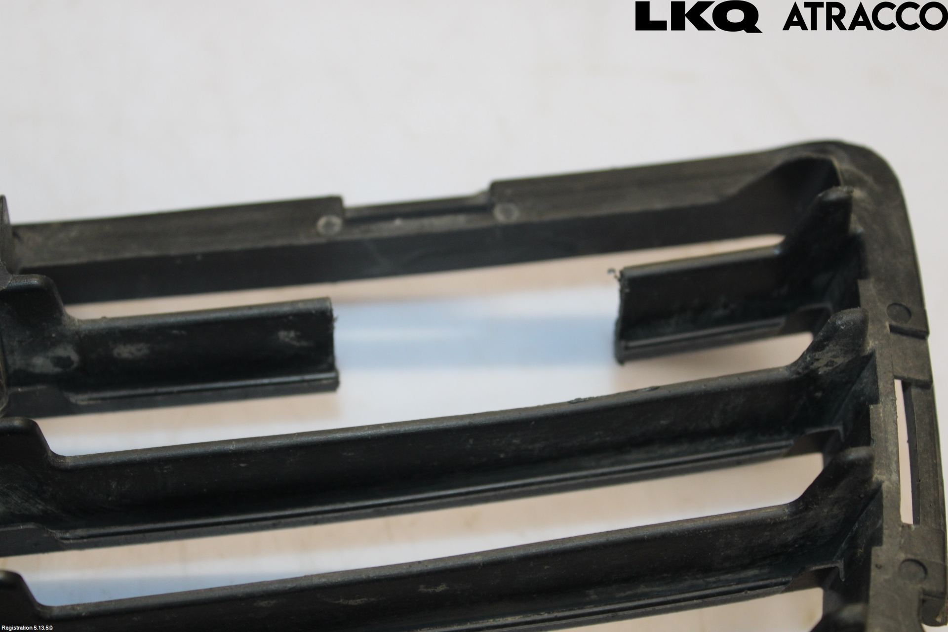 Toyota AURIS 07-09 Grilldel Midt