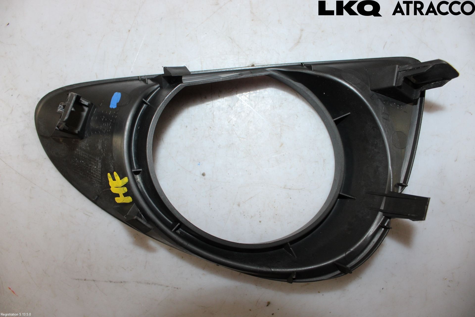 Toyota YARIS XP130 12-14 Frontlykt Kurve-Tåkelys Ramme