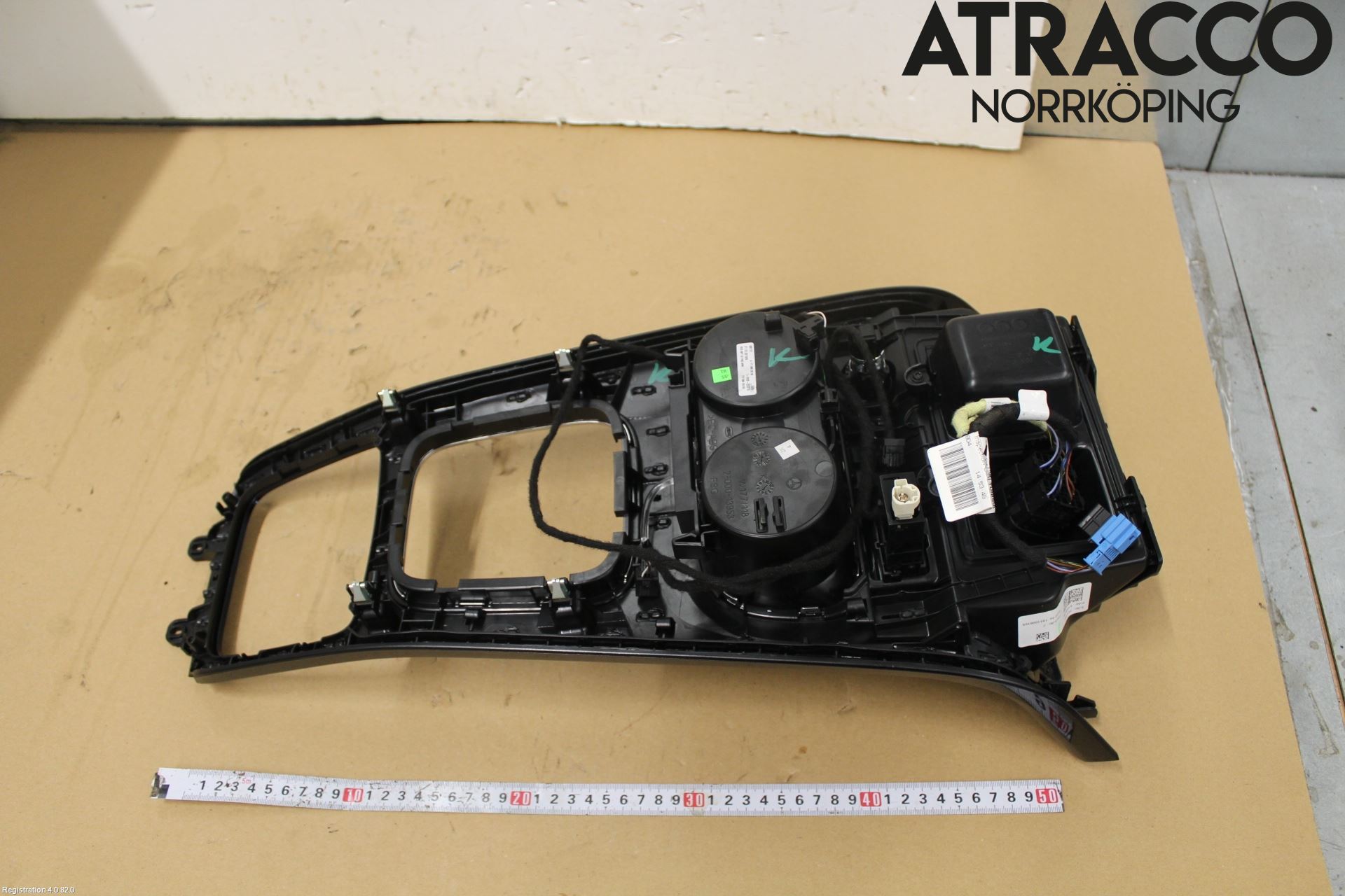 Mercedes-Benz MB A-KLASS (W177) 18- Instrumentkonsoll Midt
