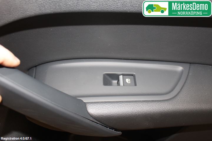 Audi Q5/SQ5 17- Innr Dørtrekk Høyre