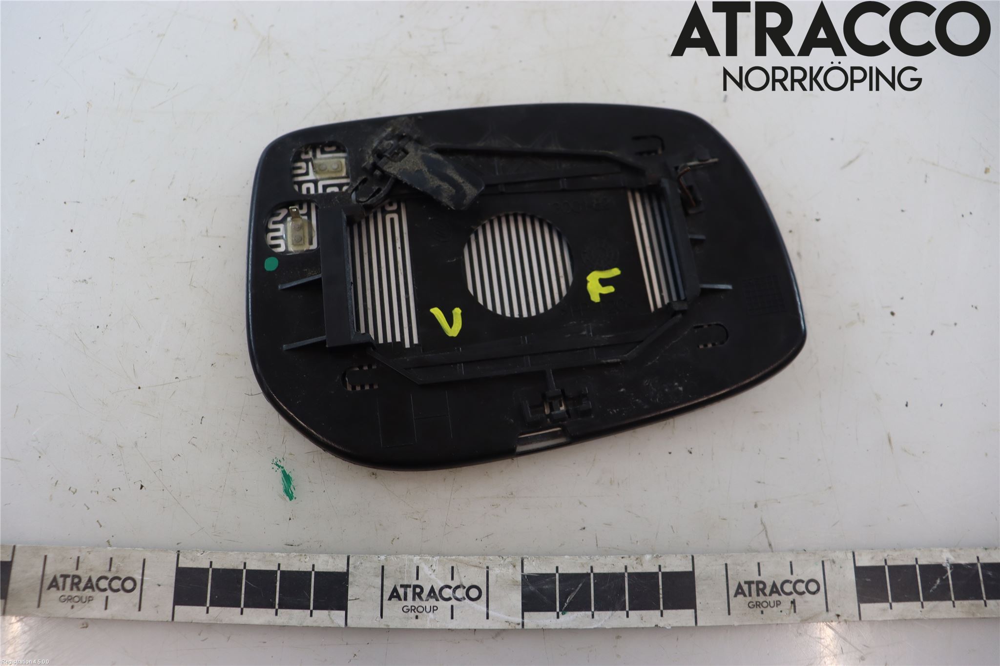 Toyota AVENSIS 07-08 Speil Glass V
