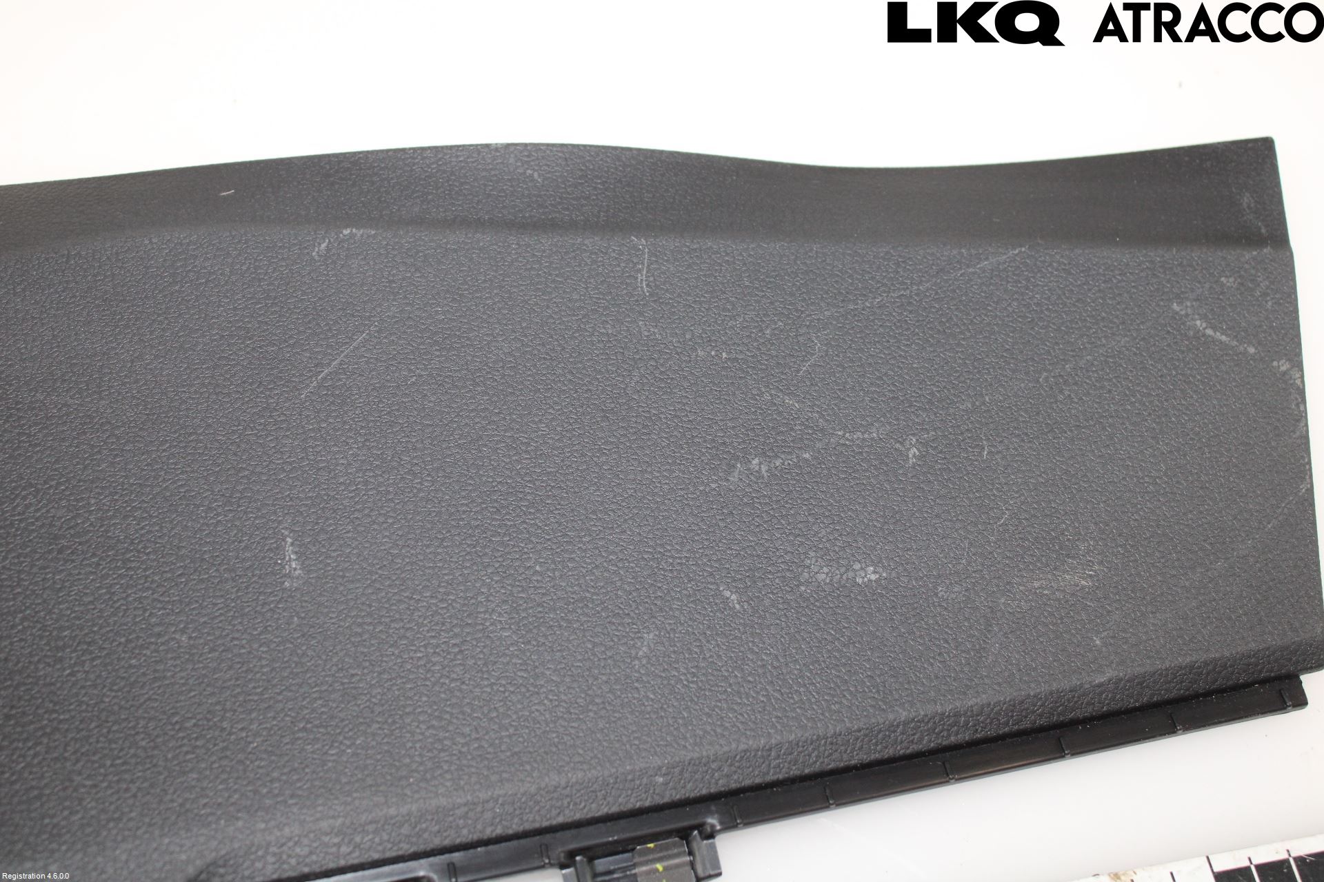 Volkswagen VW CADDY 21- Instrumentkonsoll Midt