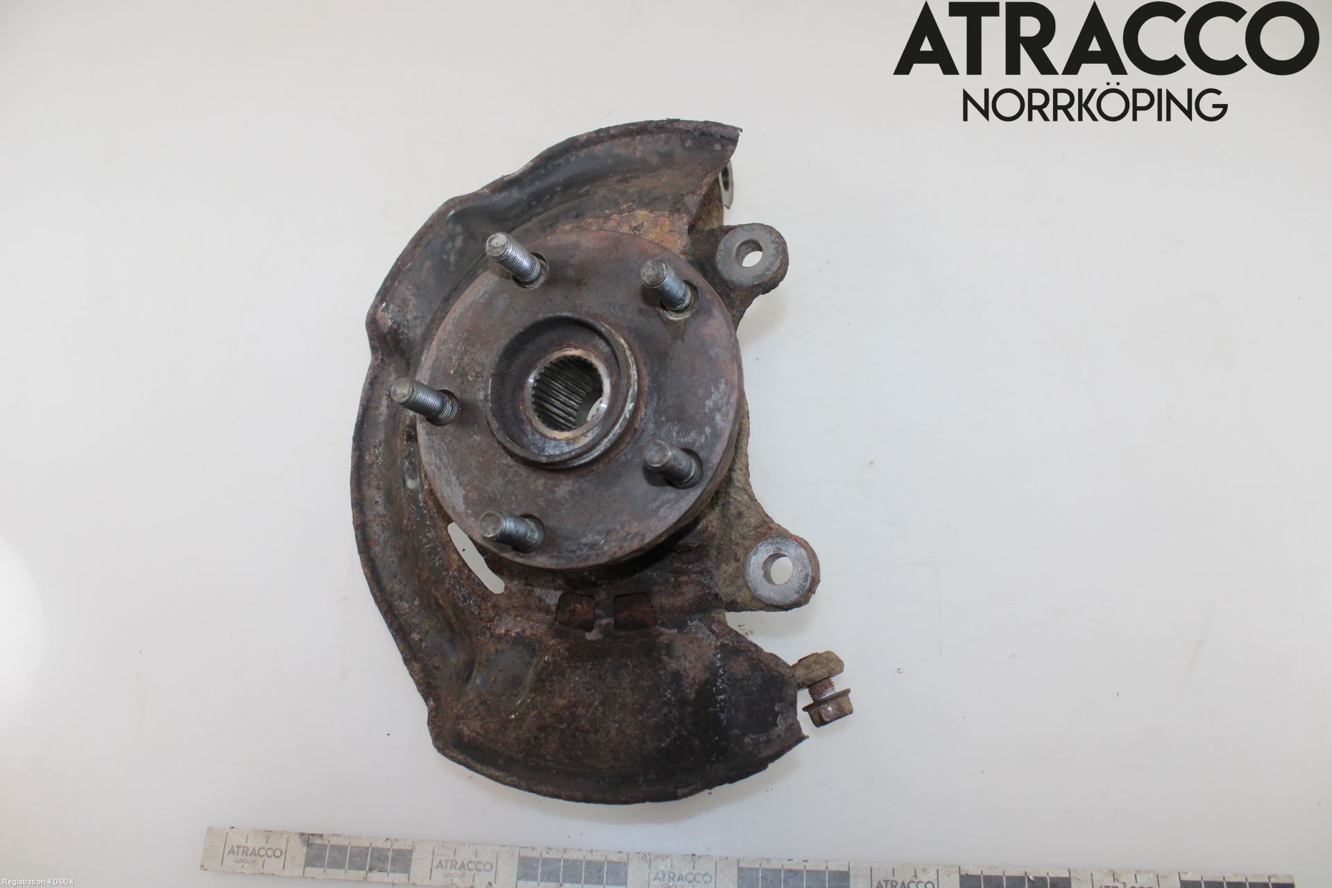 Toyota AURIS 07-09 Spindel Hf