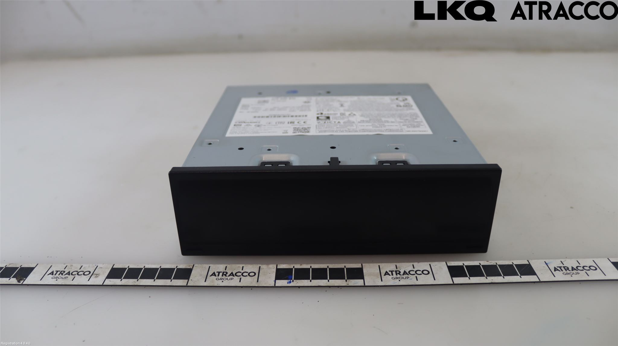 Volkswagen VW PASSAT 24- Stereo Radio Med Cd
