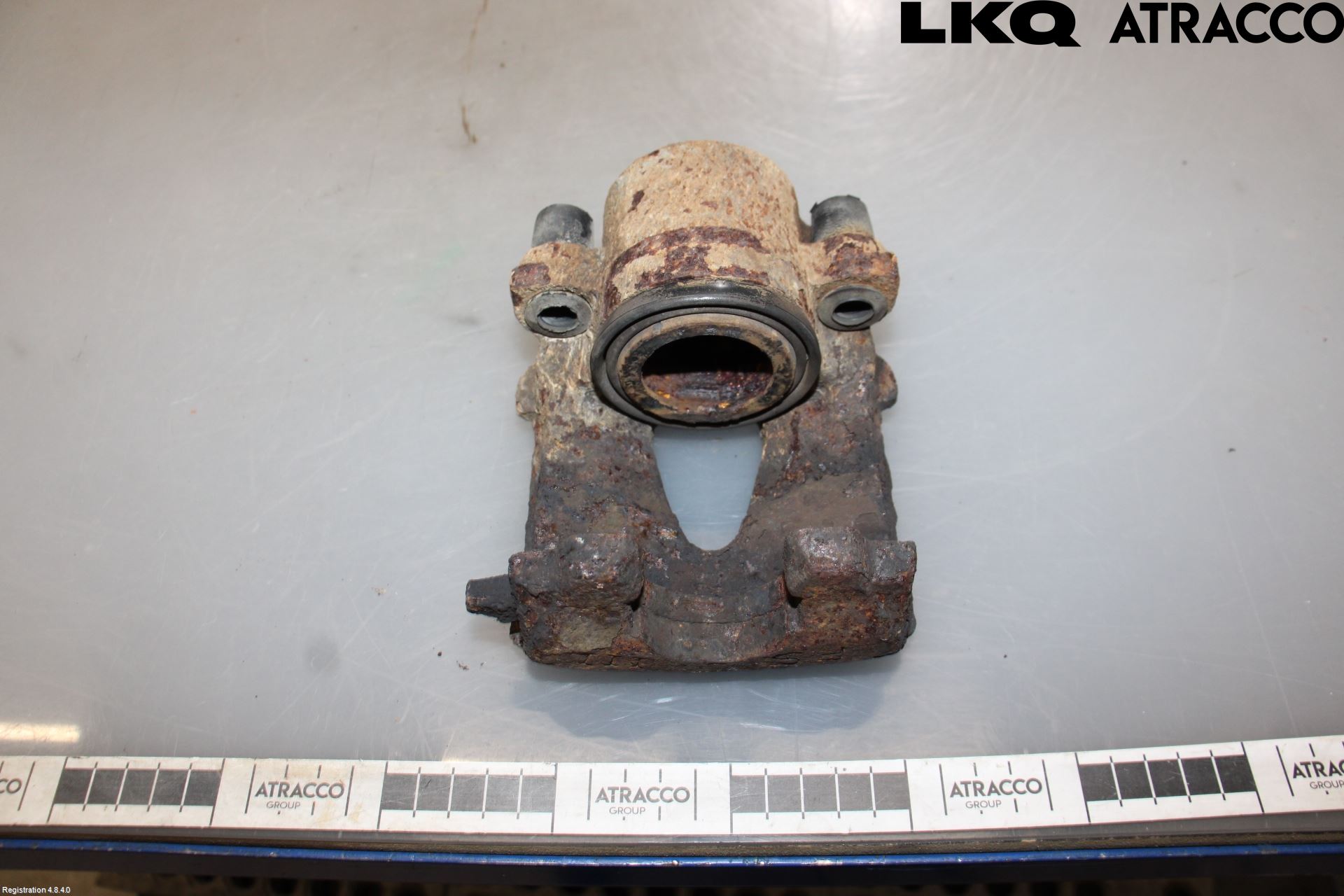 Volkswagen VW CADDY 11-15 Bremsecaliper Foran Høyre