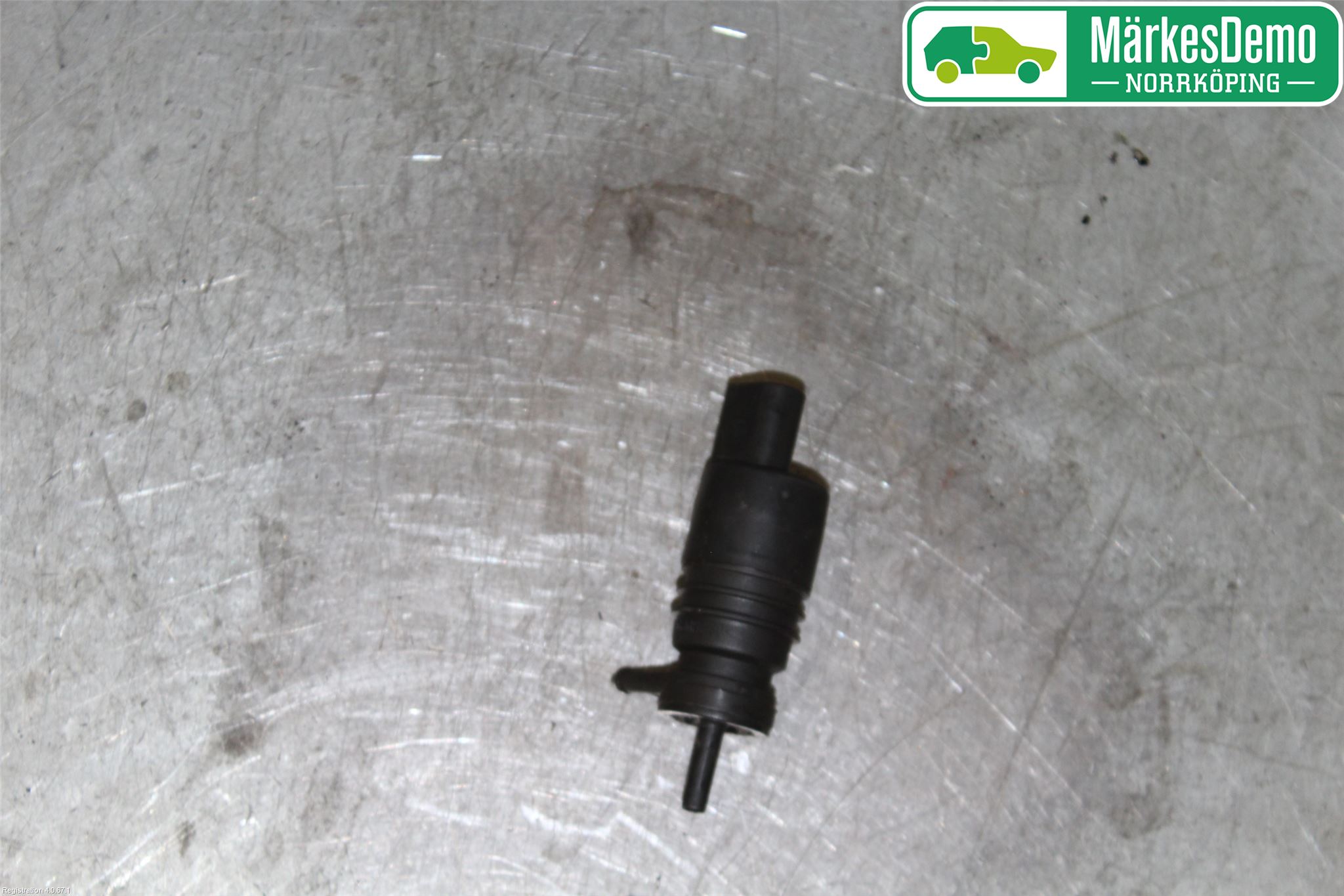 Volkswagen VW PASSAT 01-05 Spylerpumpe Frontrute