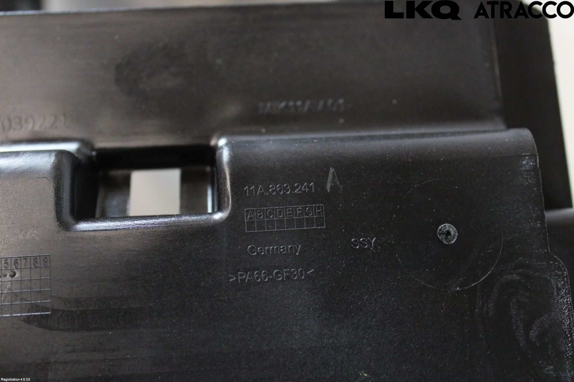 Volkswagen VW ID.4 21- Instrumentkonsoll Midt