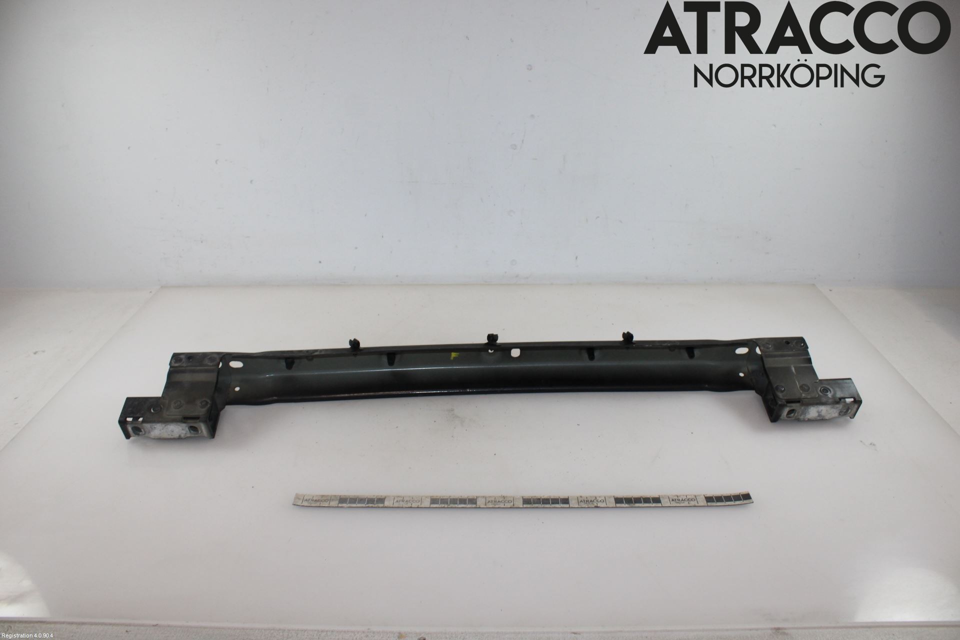 Jaguar F-PACE Frontplate