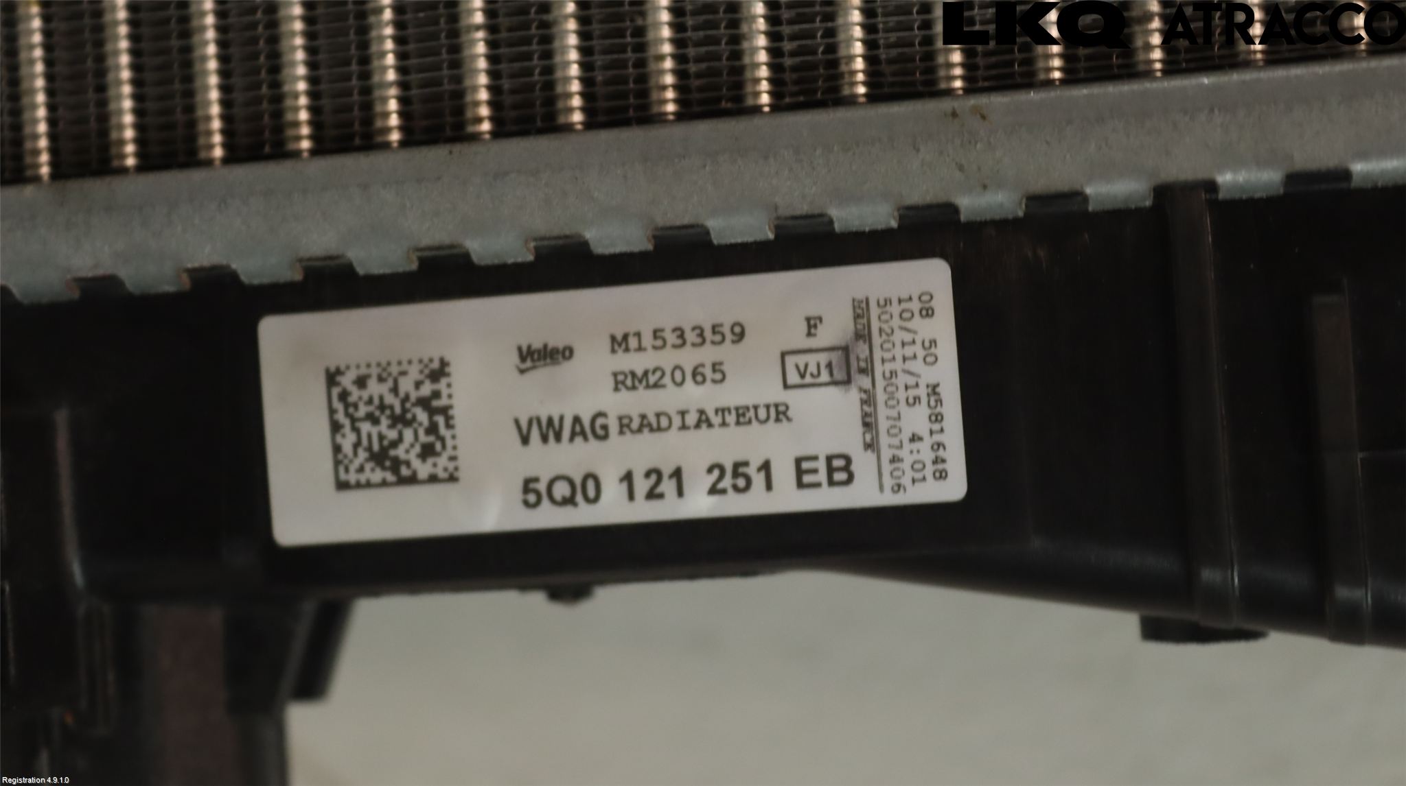 Volkswagen VW GOLF SPORTSVAN 15-20 Radiator Automat
