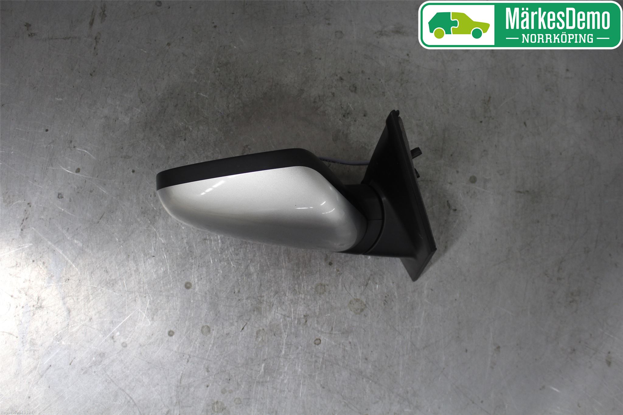 Nissan NOTE E11 06-14 Speil H M-El Justering