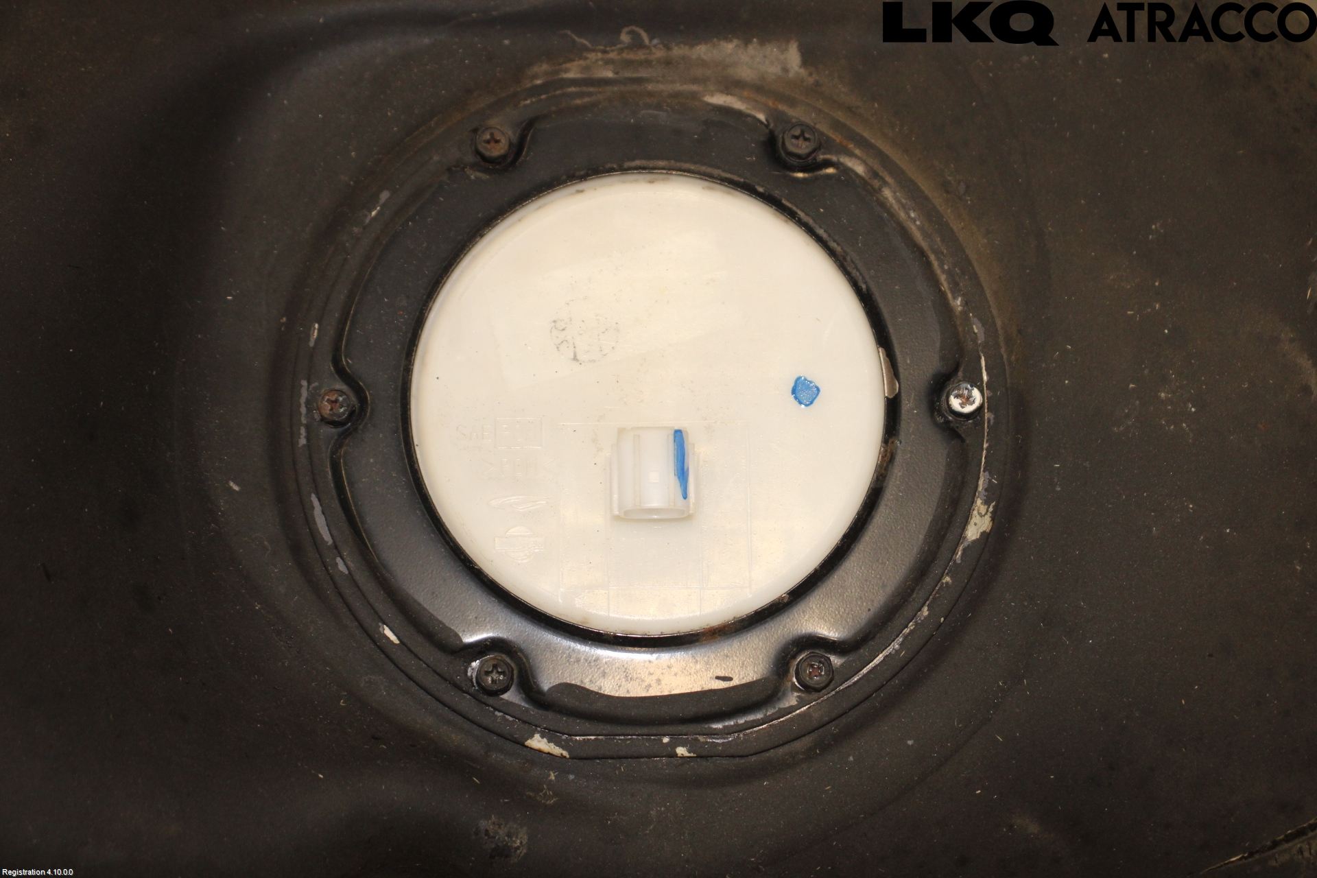 Nissan SKYLINE Drivstofftank
