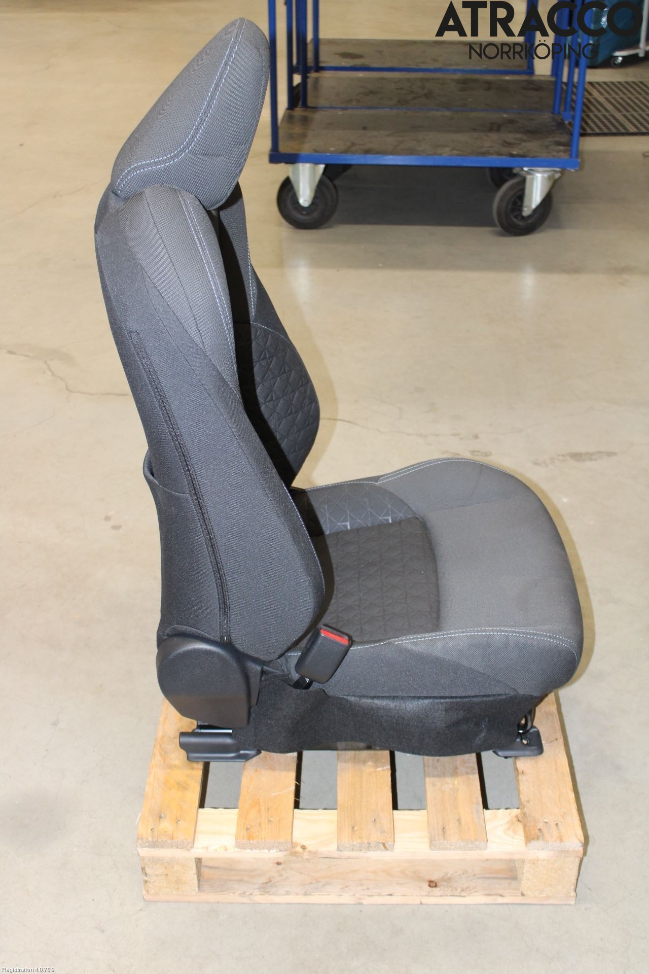 Toyota C-HR 16-23 Innr Sete Foran Venstre