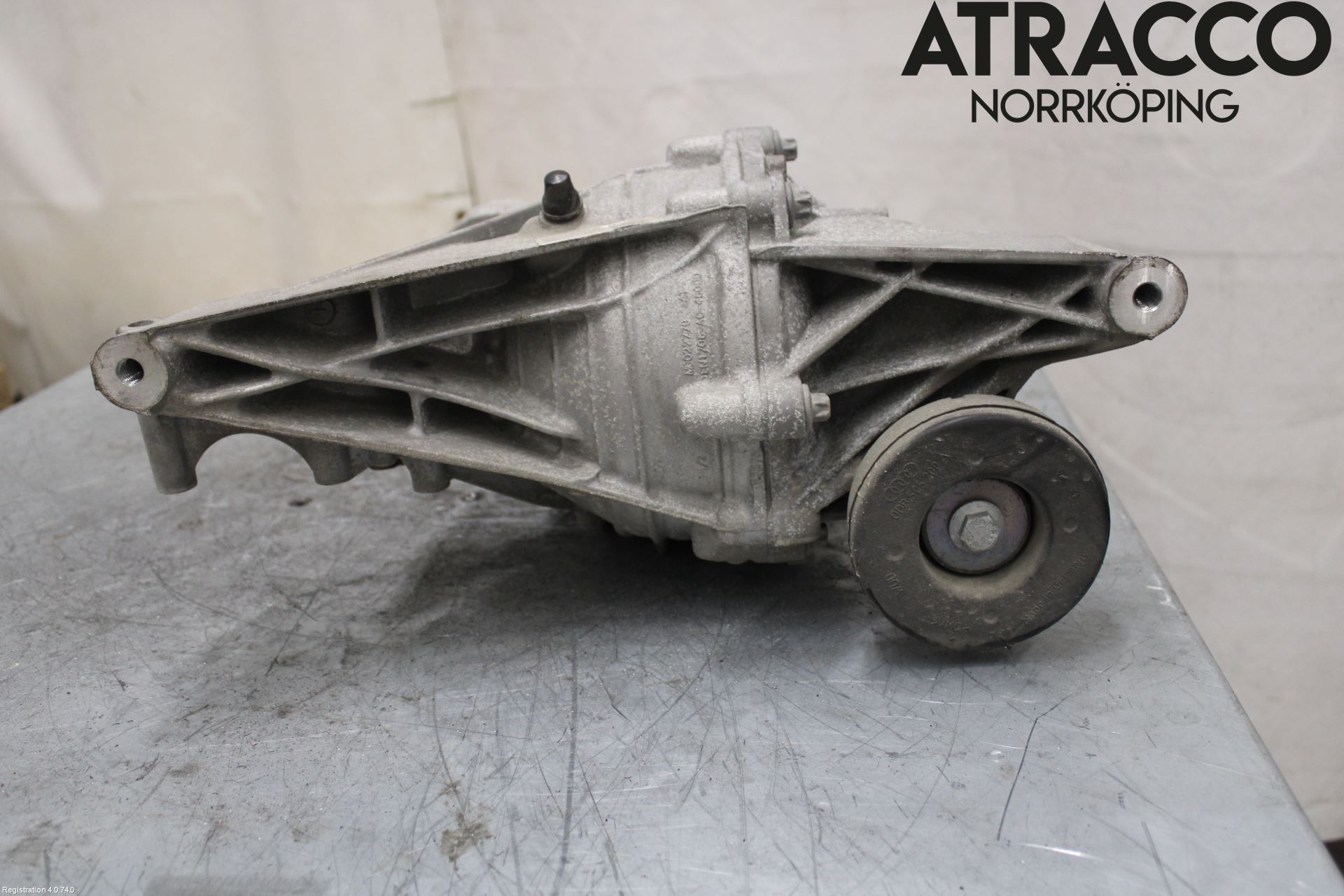 Audi A4/S4 B9 20- Bakaksel Kardang Bak -Diff