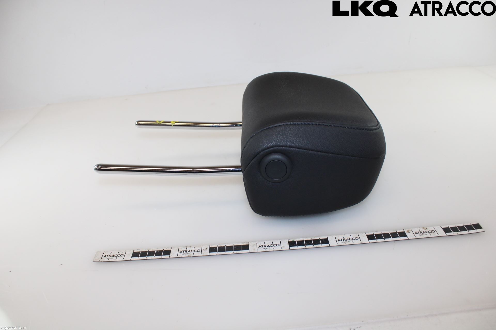Volkswagen VW PASSAT 15-19 Innr Nakkestøtte