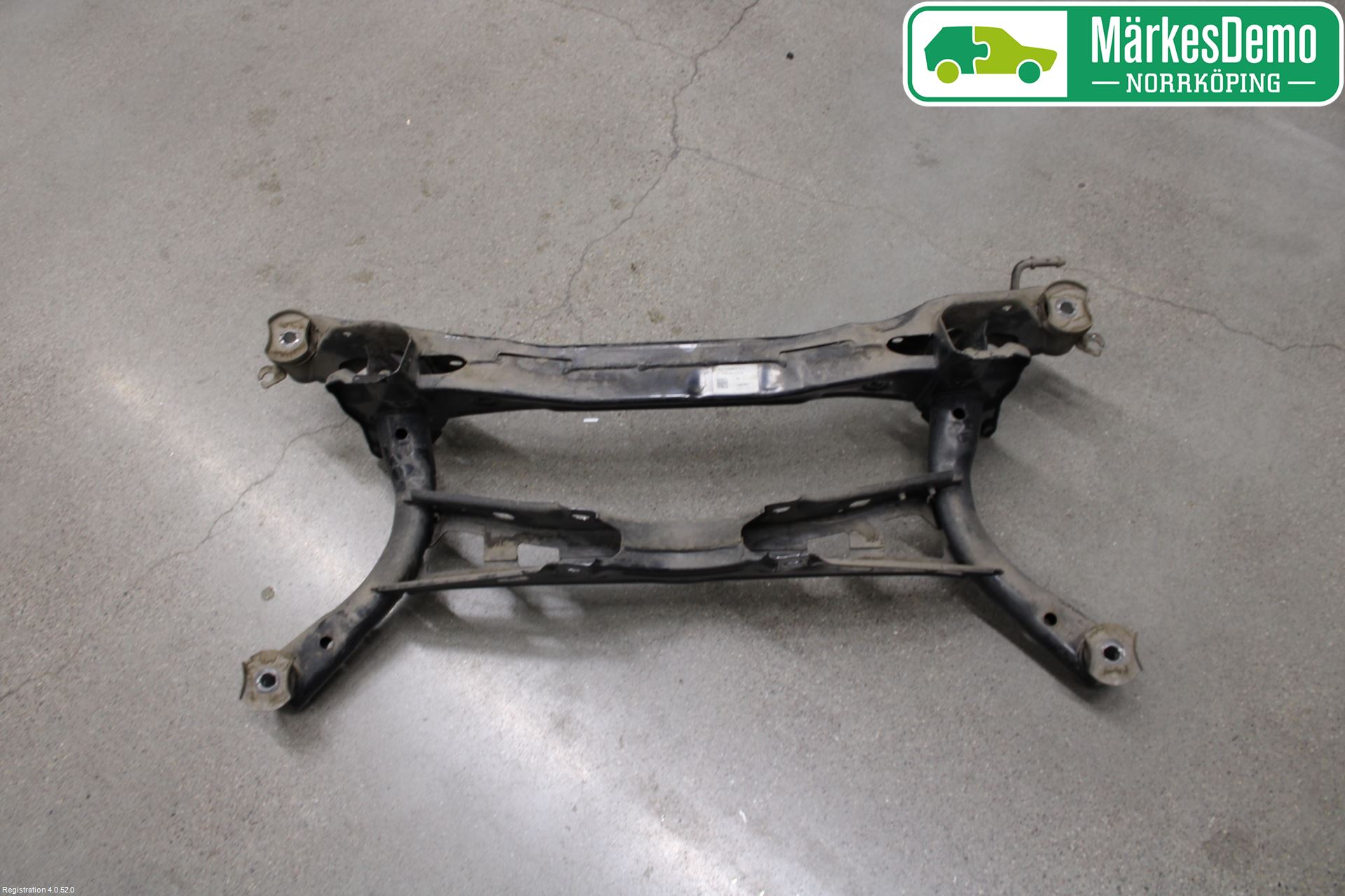 Volkswagen VW PASSAT 15-19 Bakaksel Feste Travers-Ramme