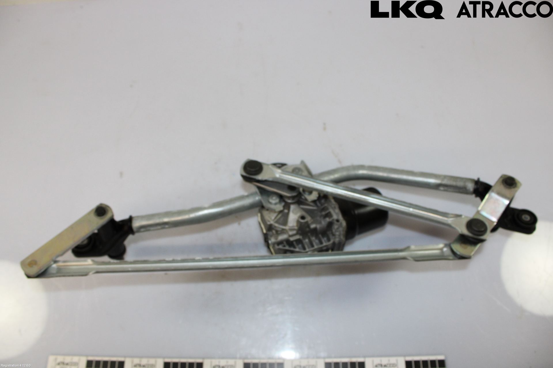 Volkswagen VW PASSAT 24- Viskeroverføring Frontrute