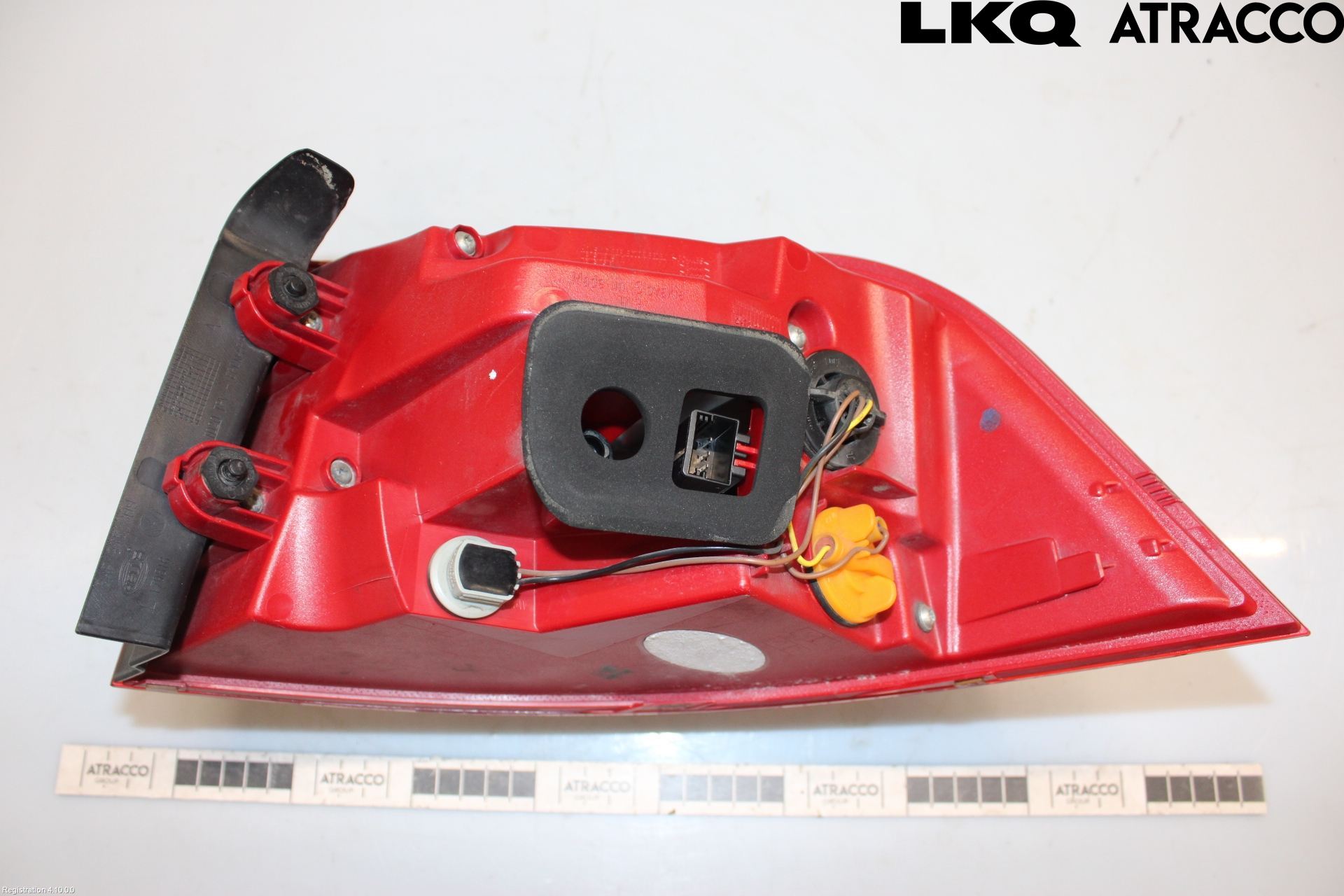 Volkswagen VW PASSAT 11-14 Baklykt Venstre