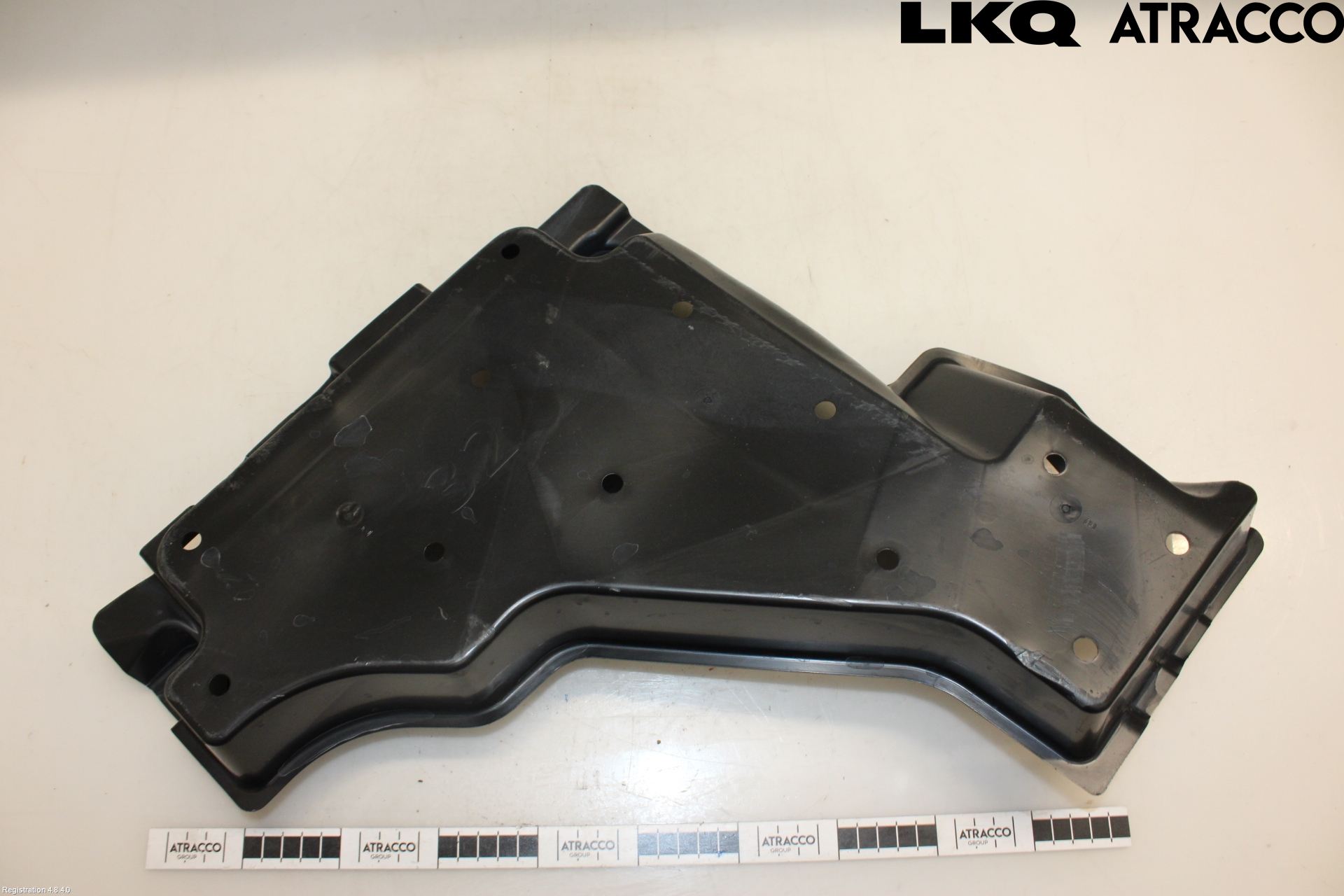 Toyota YARIS CROSS XP21 21- Bunnplate U Motor-Gear-Dørk