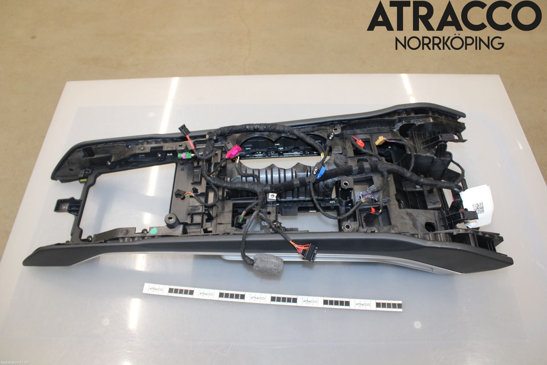 Audi Q7/SQ7 Instrumentkonsoll Midt