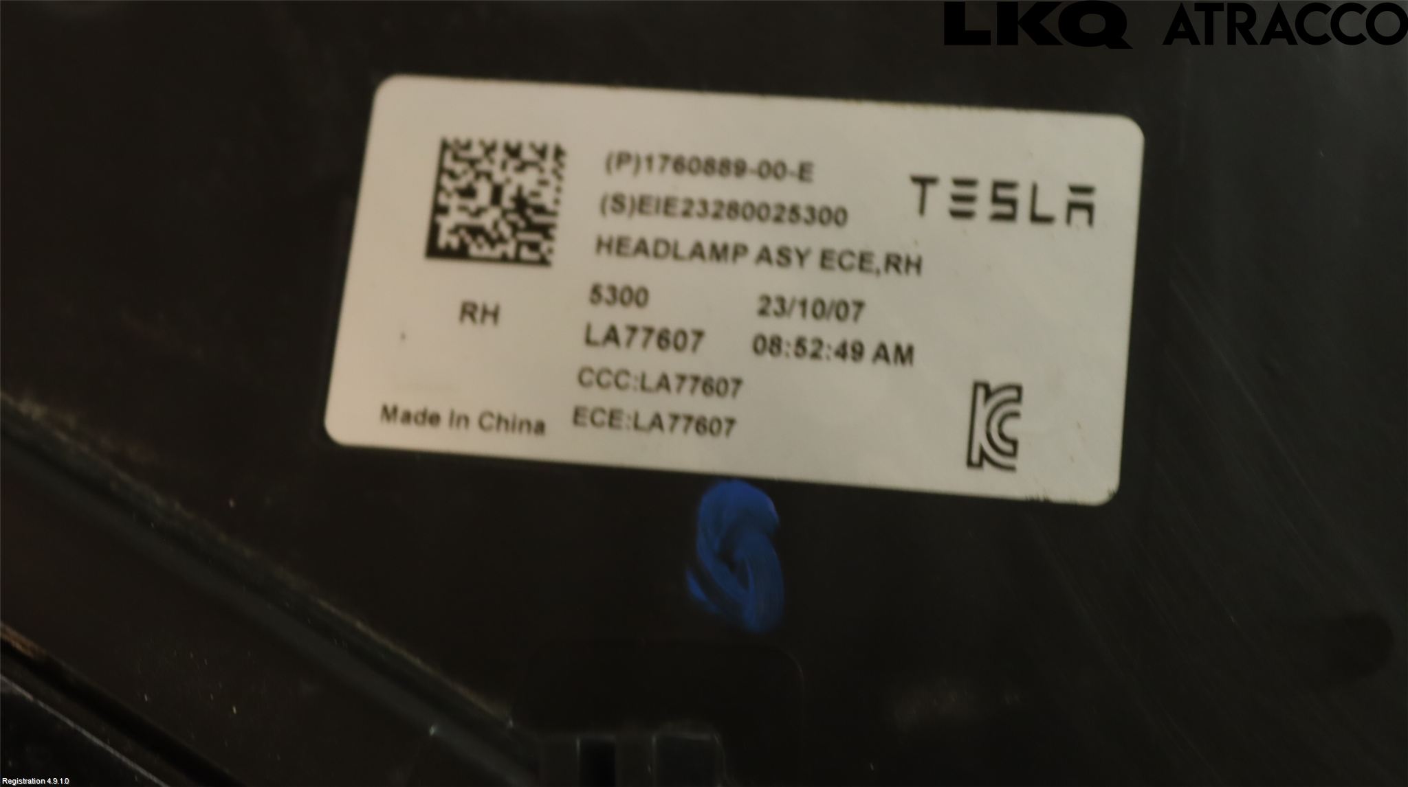 Tesla MODEL 3 17- Frontlykt Høyre