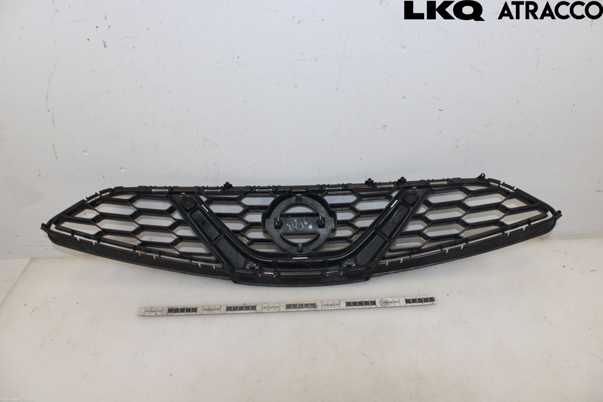 Nissan MICRA 11-16 Grill Komplett