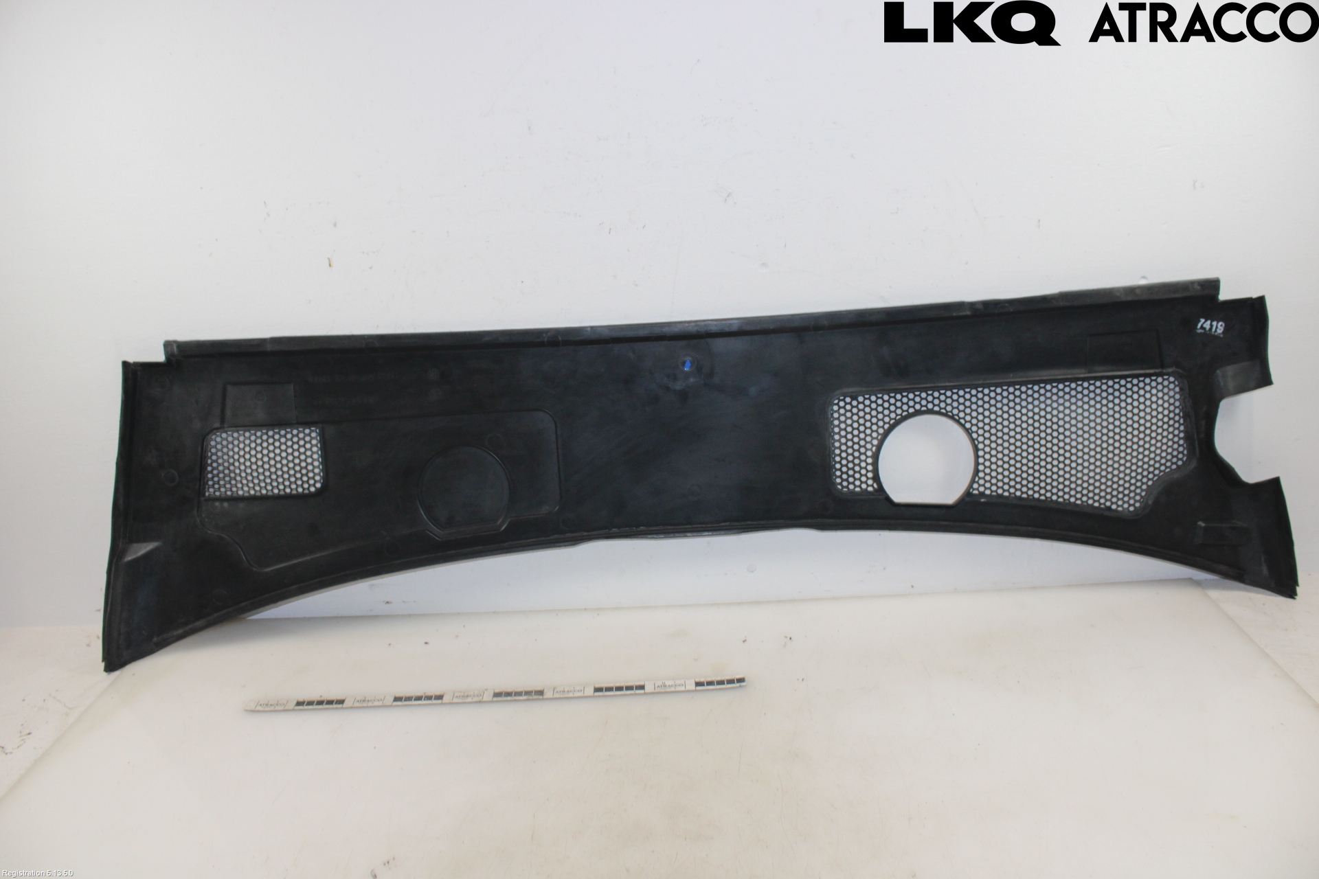 Audi A6/S6     05-11 Visker Deksel-Grill-Under Frr