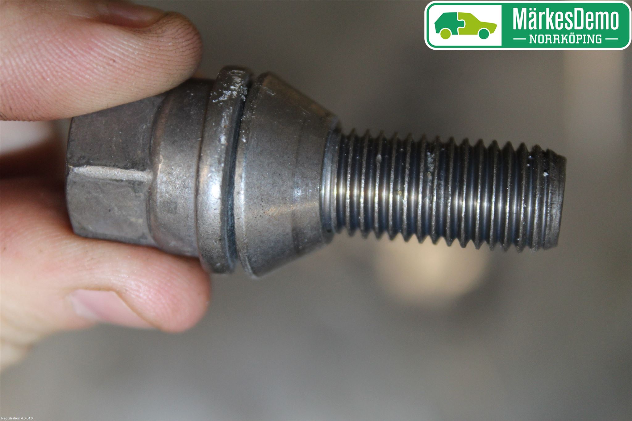Renault TWINGO II 07-16 Hjulmutter - Bolt - Sett