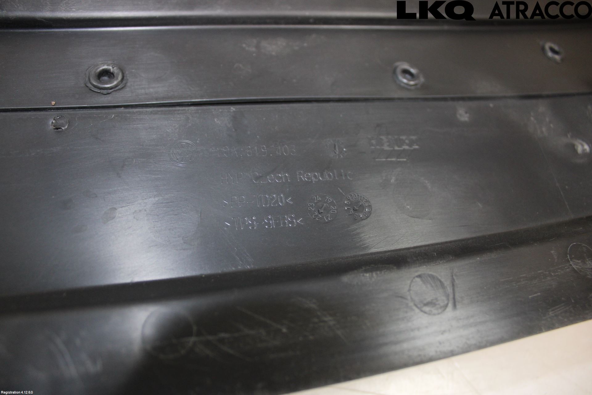 Cupra BORN 22- Visker Deksel-Grill-Under Frr