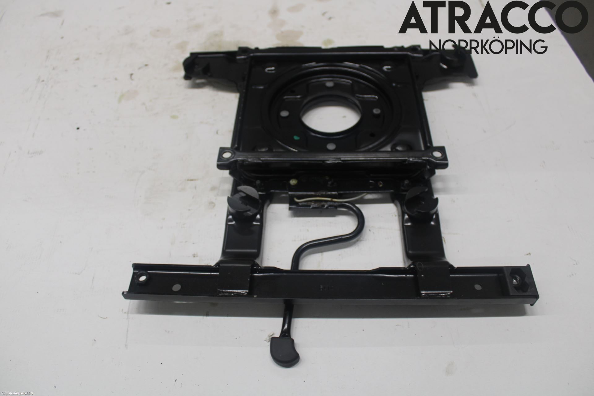 Mercedes-Benz MB VITO/V-KLASS (W640,W447,W448) 14- Sikkerhetsbelte Foran Midtre