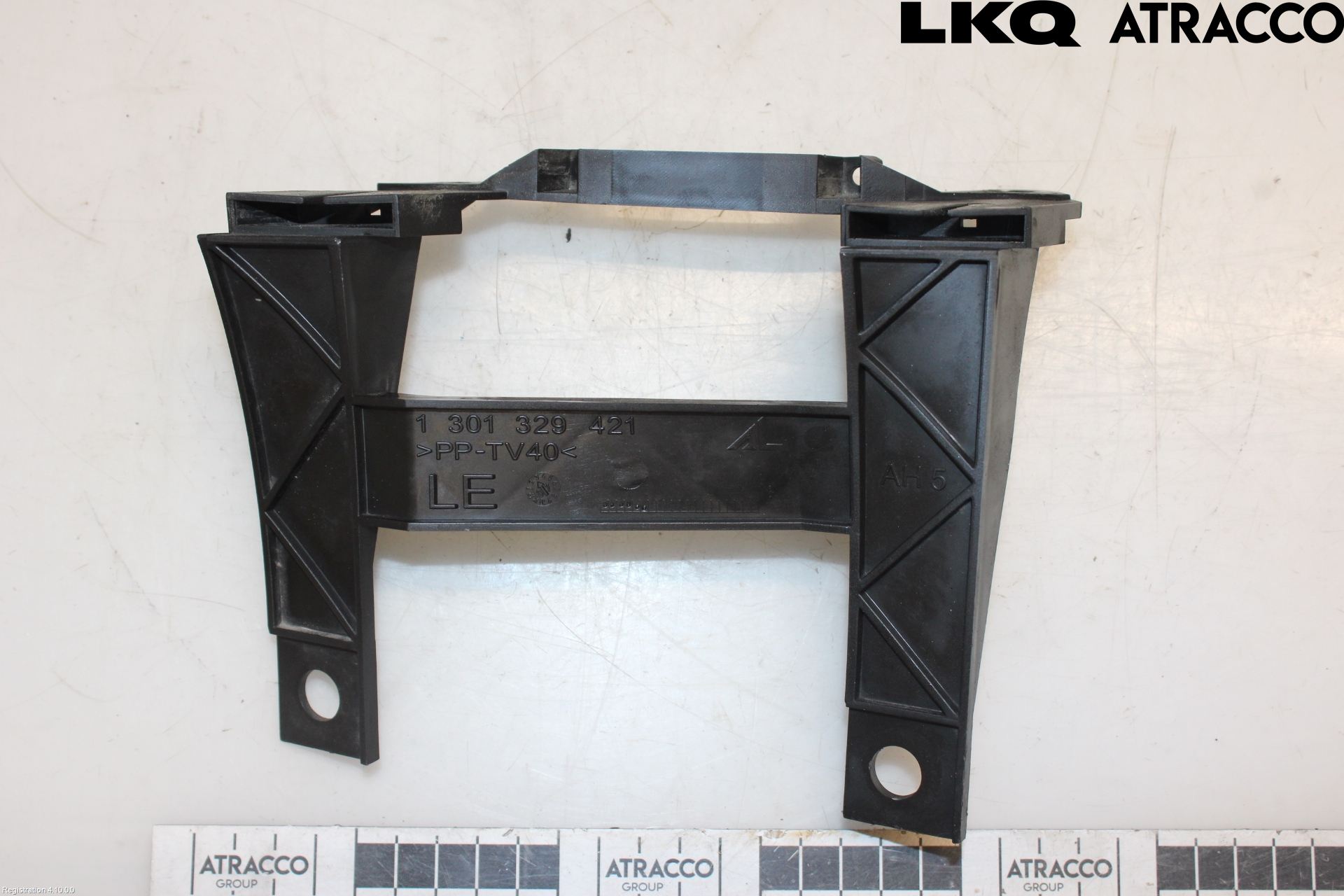 Volkswagen VW TRANSP/CARAVELLE (T5) 04-15 Frontlykt Holder-Feste