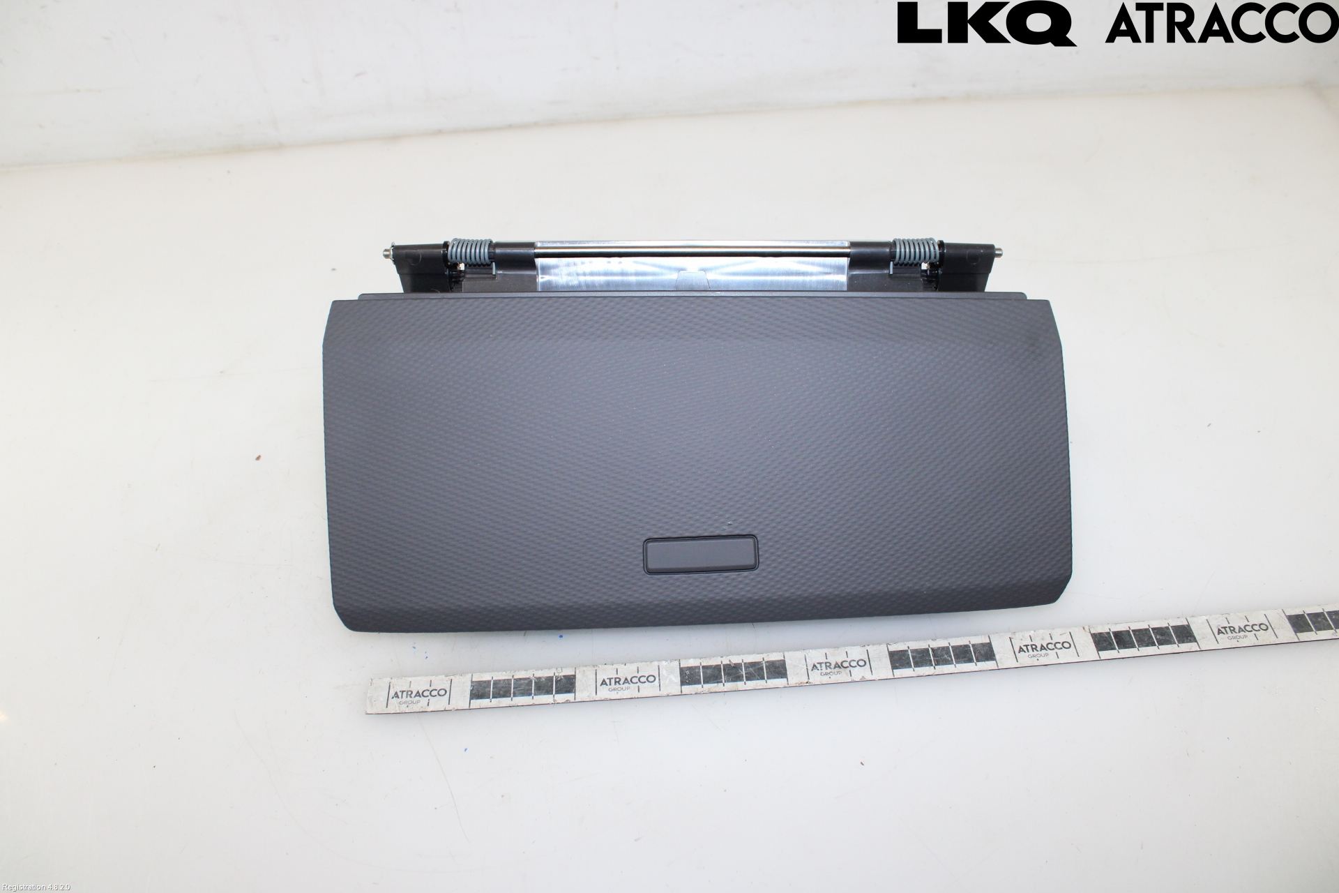 Volkswagen VW TRANSP/CARAVELLE (T7) 22-24 Innr Oppbevaringsrom