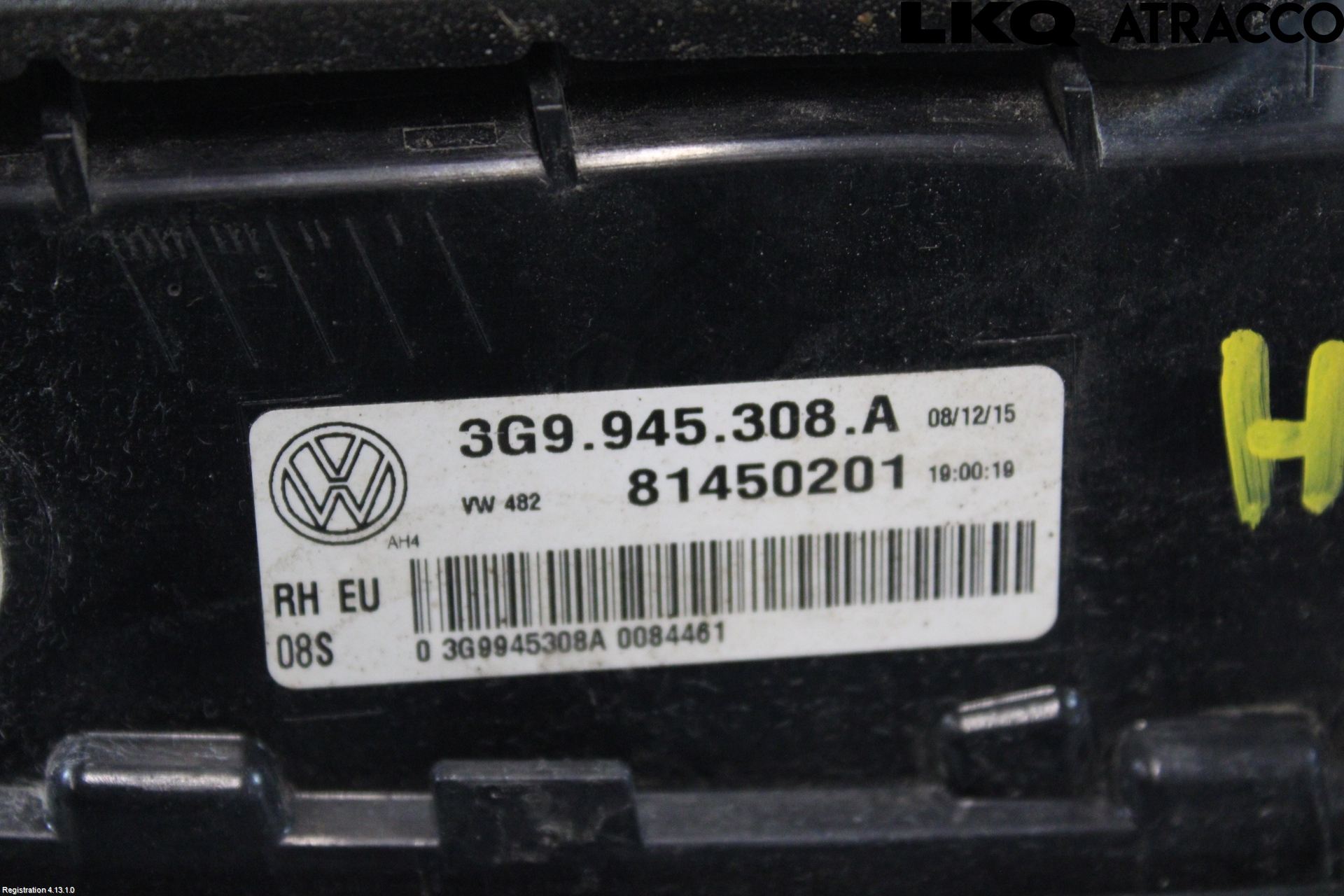 Volkswagen VW PASSAT 15-19 Baklykt Høyre  På Luke(Indre)