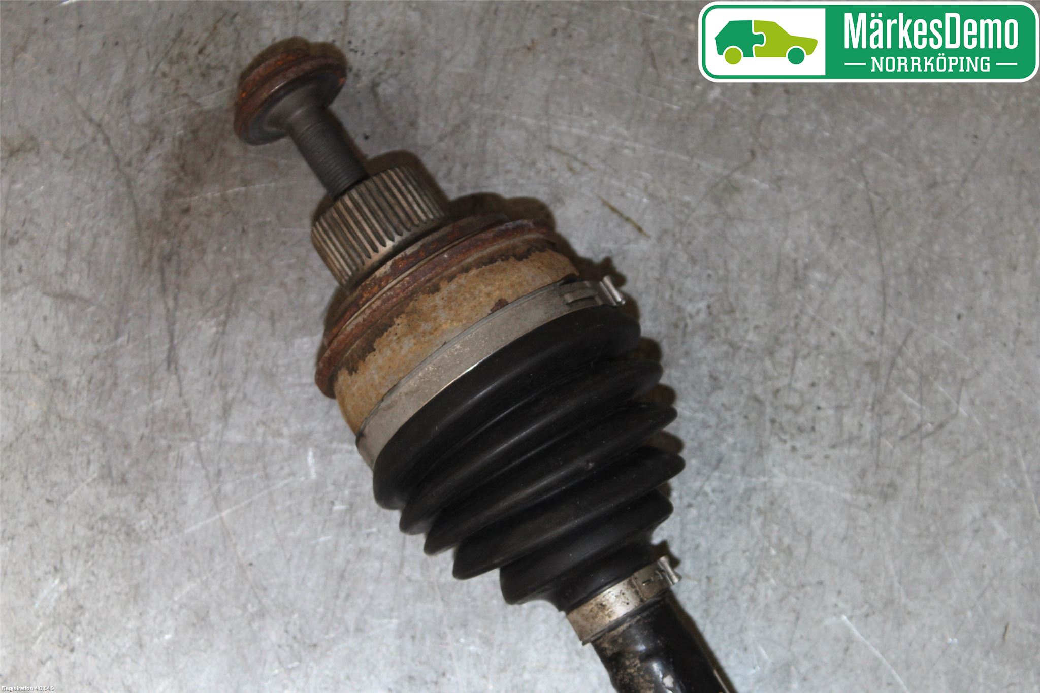 Audi A6 F2/C8 19- Drivaksel Foran Kompl Venstre