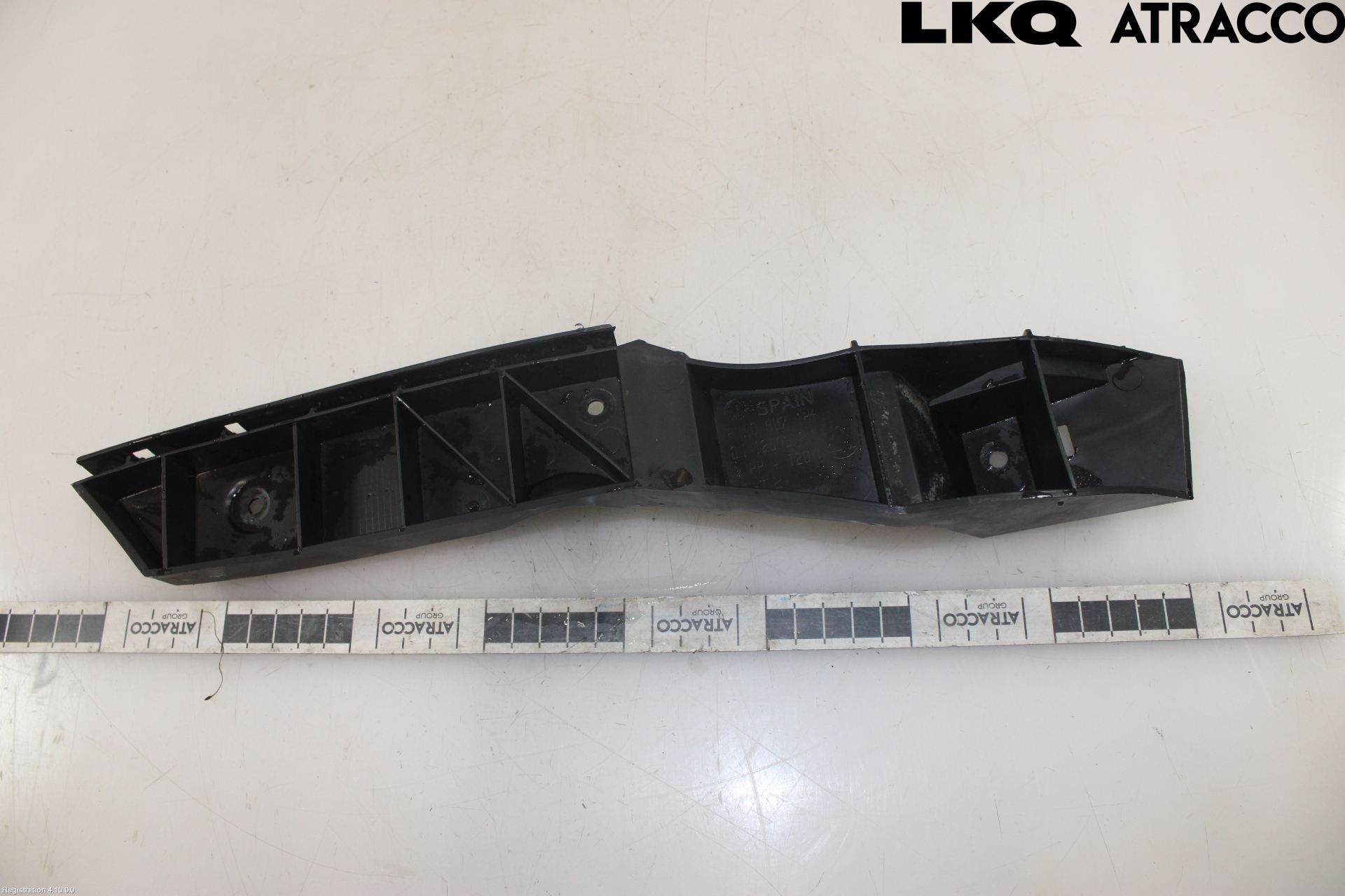 Volkswagen VW POLO 95-01 Støtfangerfeste Foran Høyre