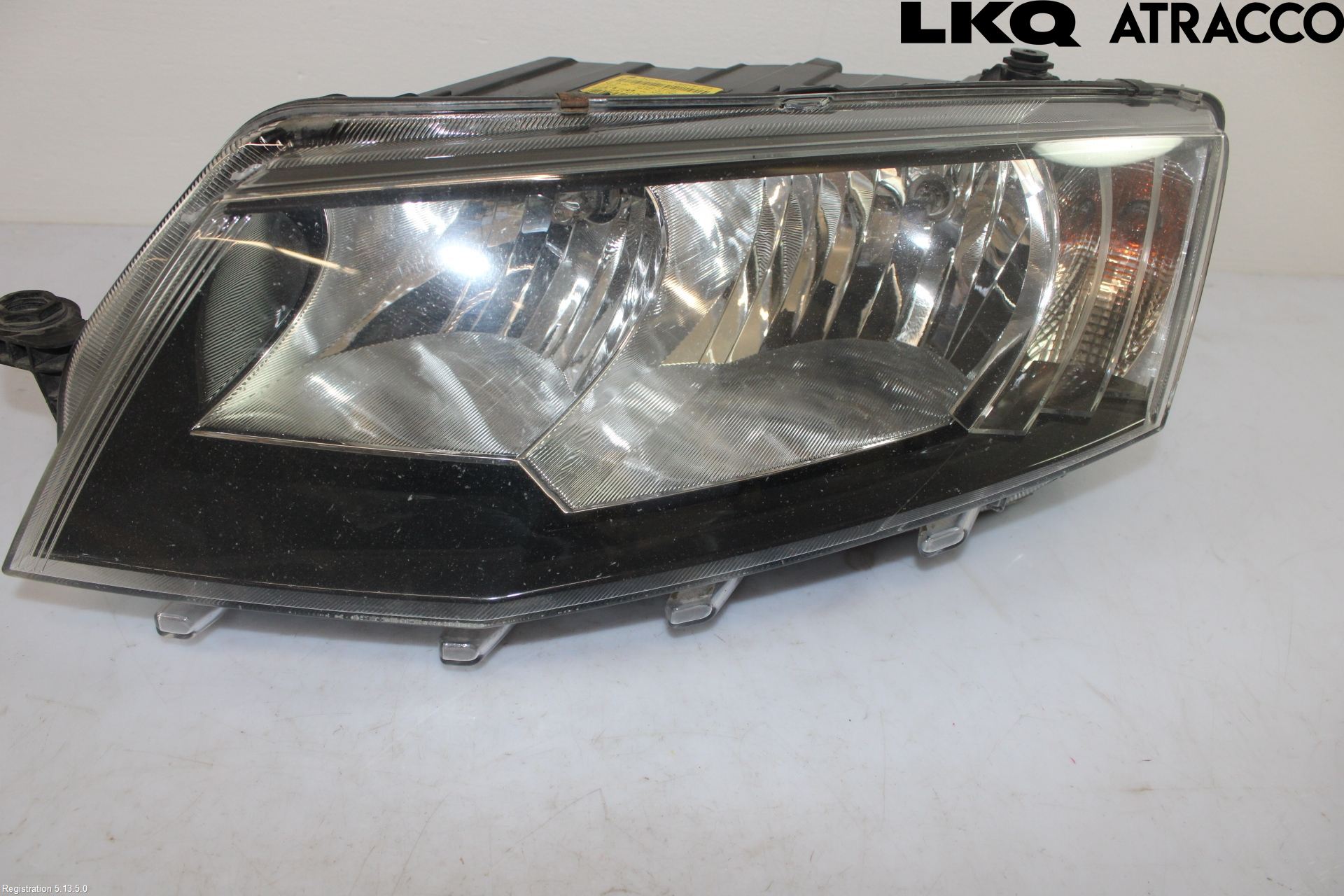 Skoda OCTAVIA (5E) 13-20 Frontlykt Venstre