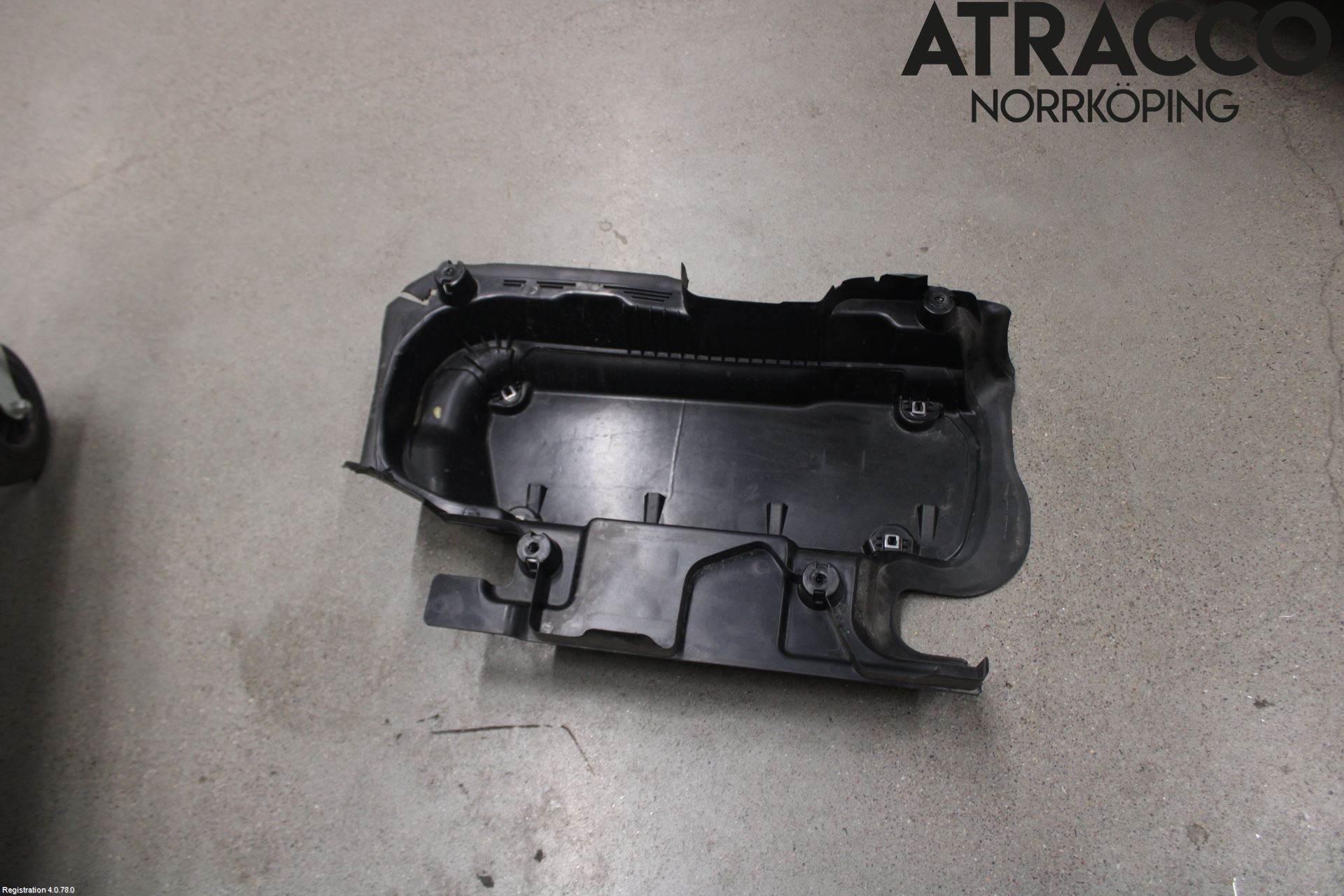 Volkswagen VW POLO VI 18->> Bunnplate U Motor-Gear-Dørk