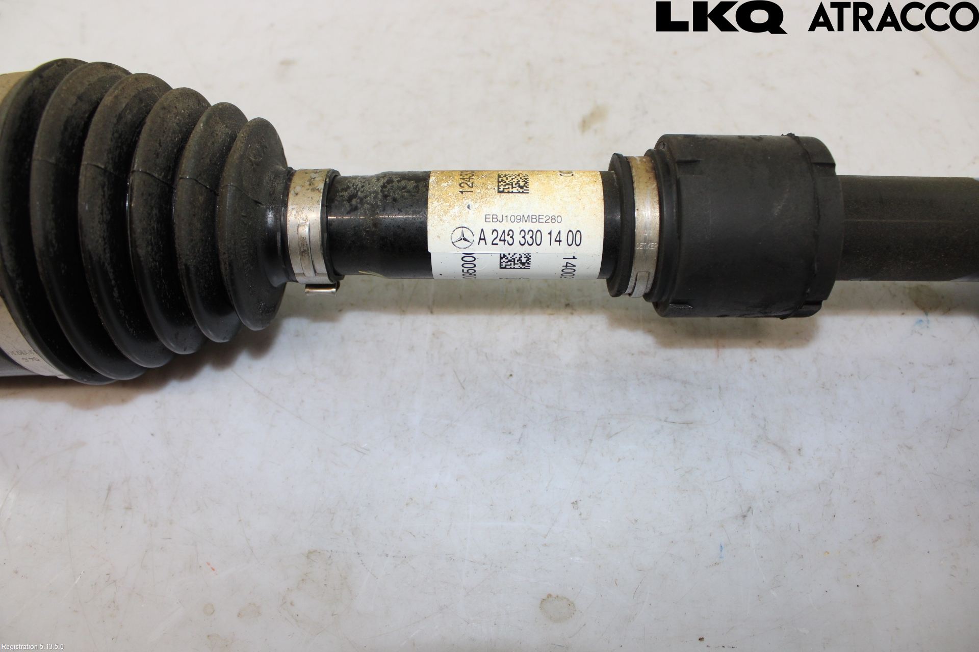 Mercedes-Benz MB EQB (X243) 22- Drivaksel Foran Kompl Venstre