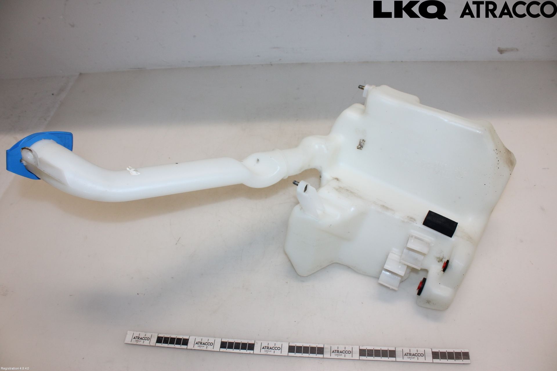 Skoda FABIA 99-07 Spylerbeholder Frontrute-Lykte